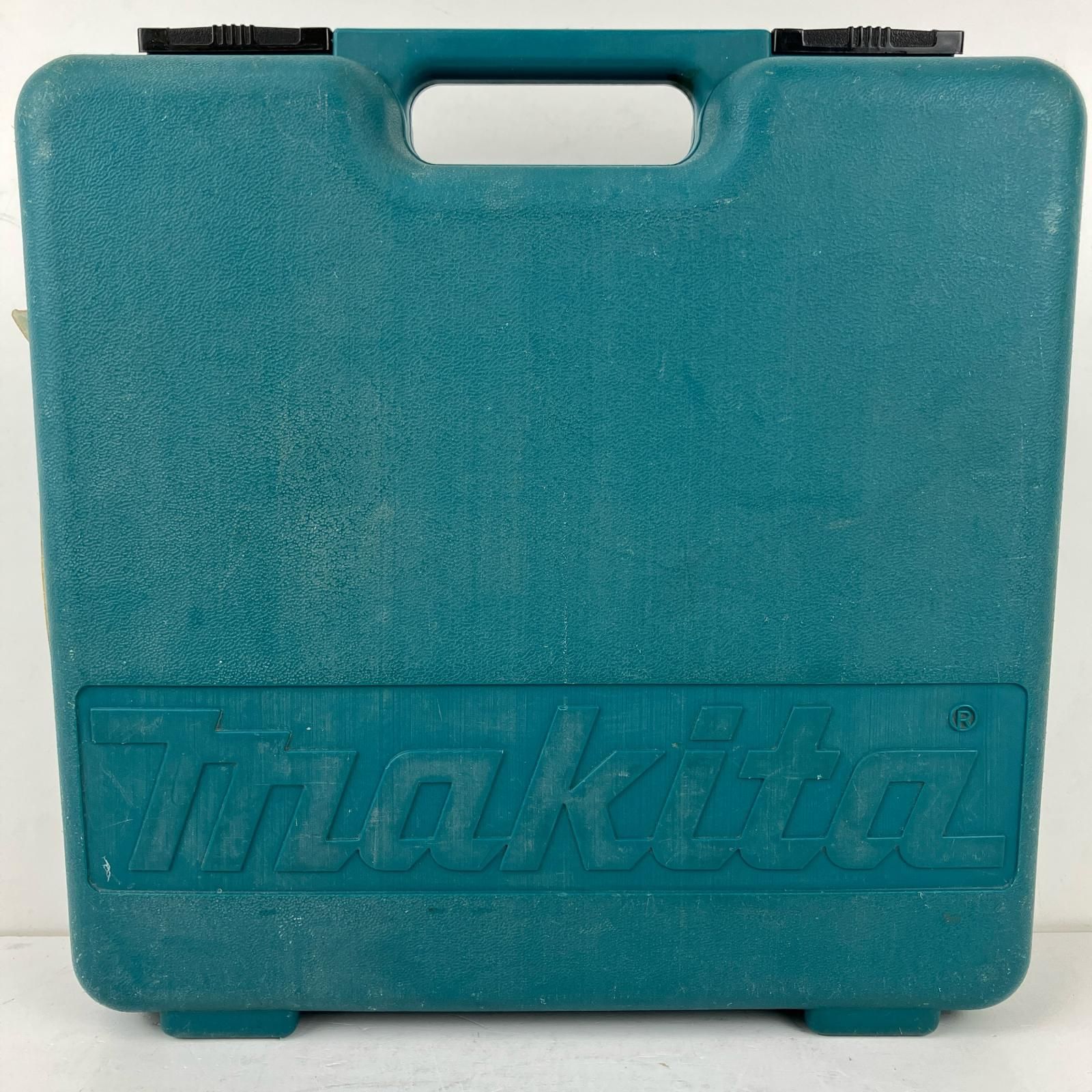 ЗЗMAKITA マキタ