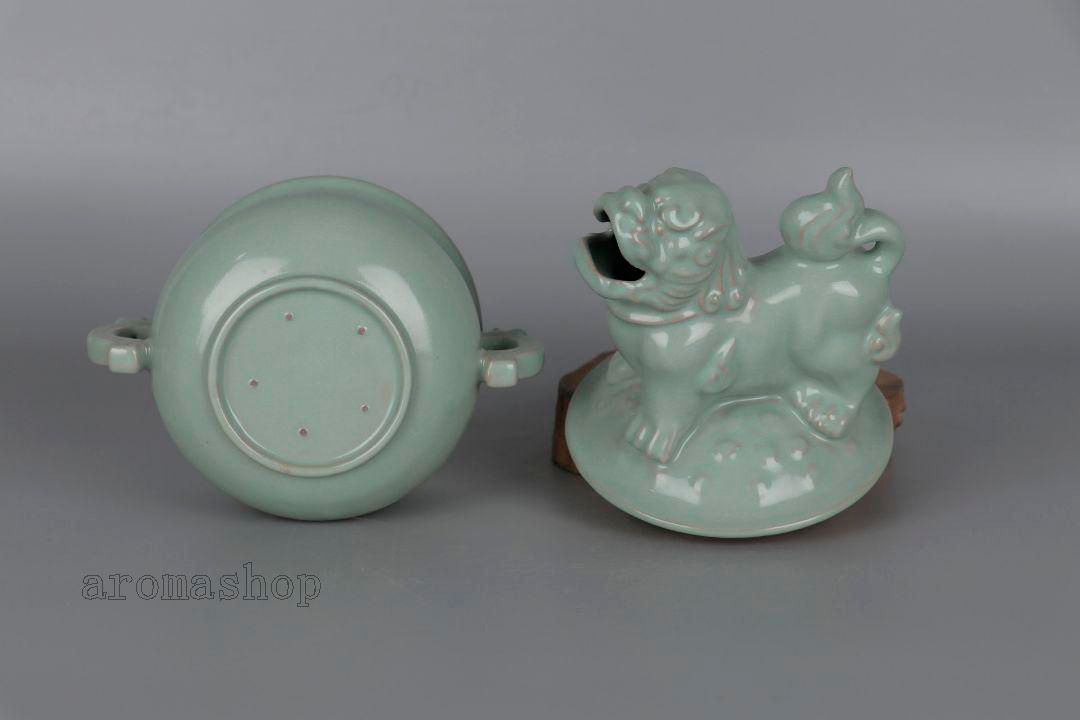 宋汝窯開片釉獅子蓋薫香炉 景徳鎮 陶磁器 装飾品 現代工芸品 美術品 置物 宋汝窯開片釉獅子蓋薫香炉 景徳鎮 陶磁器 装飾品 現代工芸品