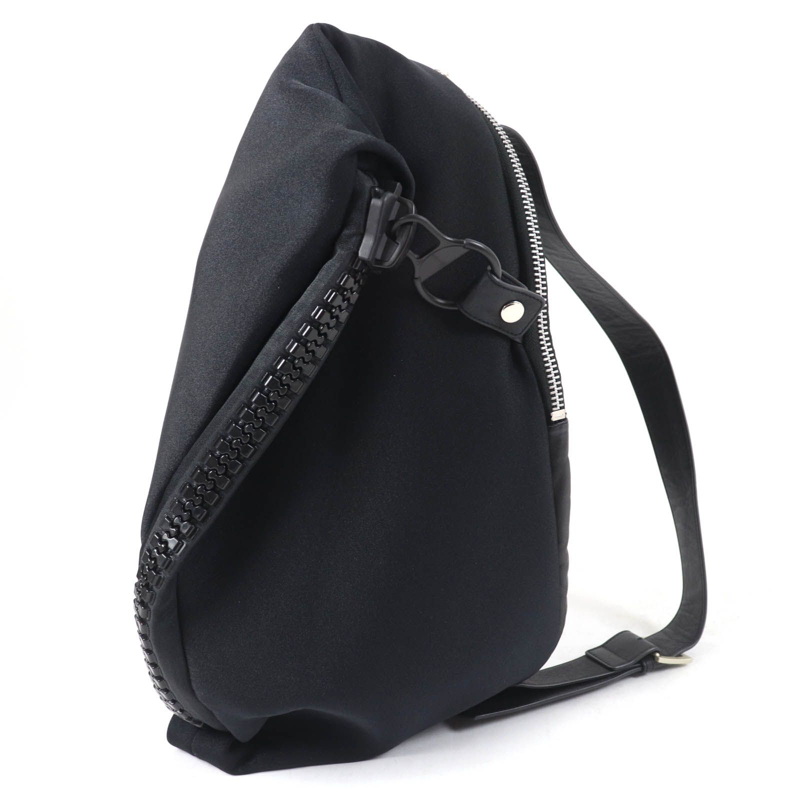 1回使用極美品【kawa-kawa】NO961 25bis リュック 黒