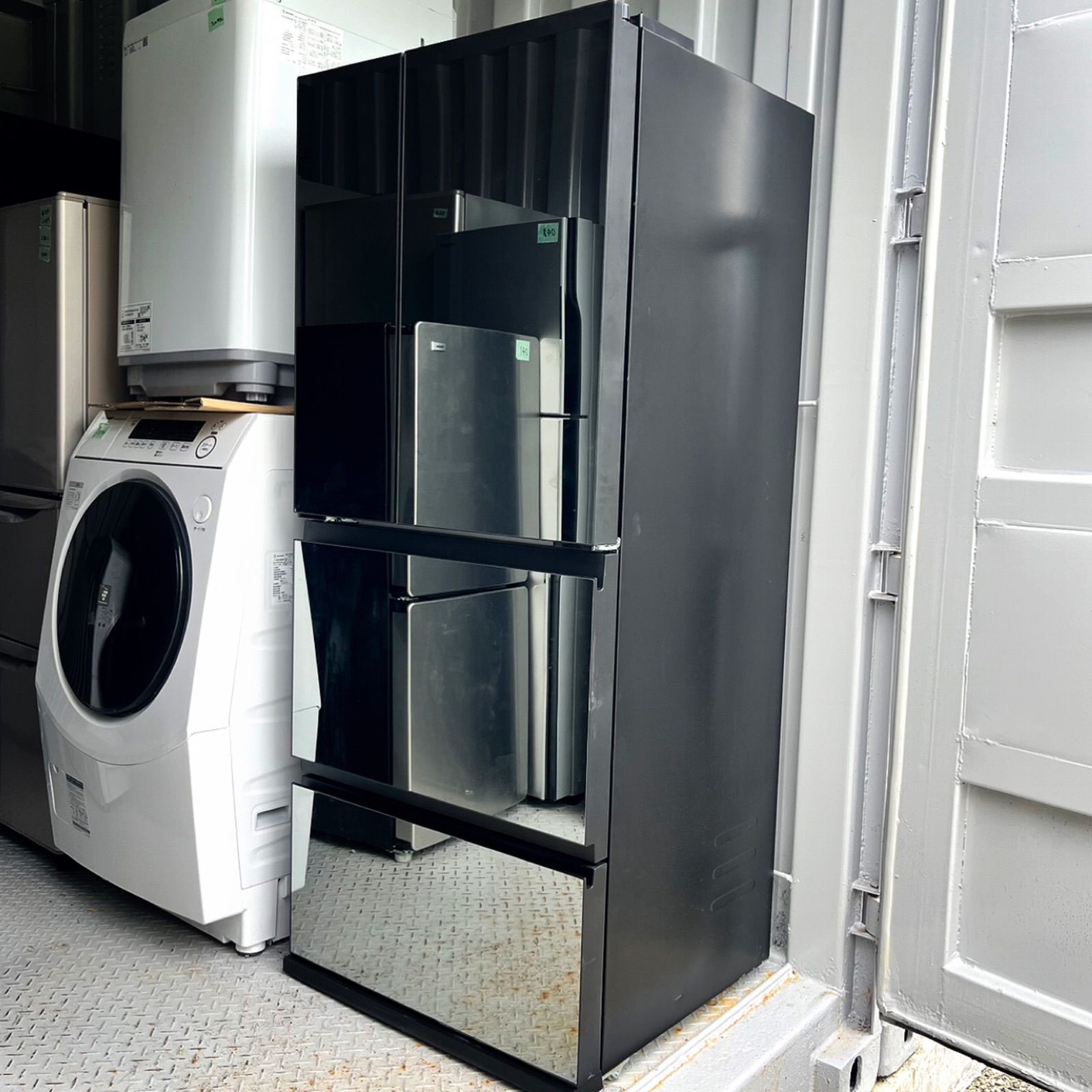 取付無料！最新！タッチ＆ビュー機能付き クリスタルミラー4ドア冷蔵庫