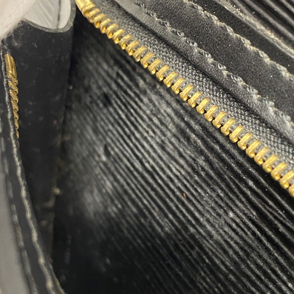 ルイヴィトン リュック