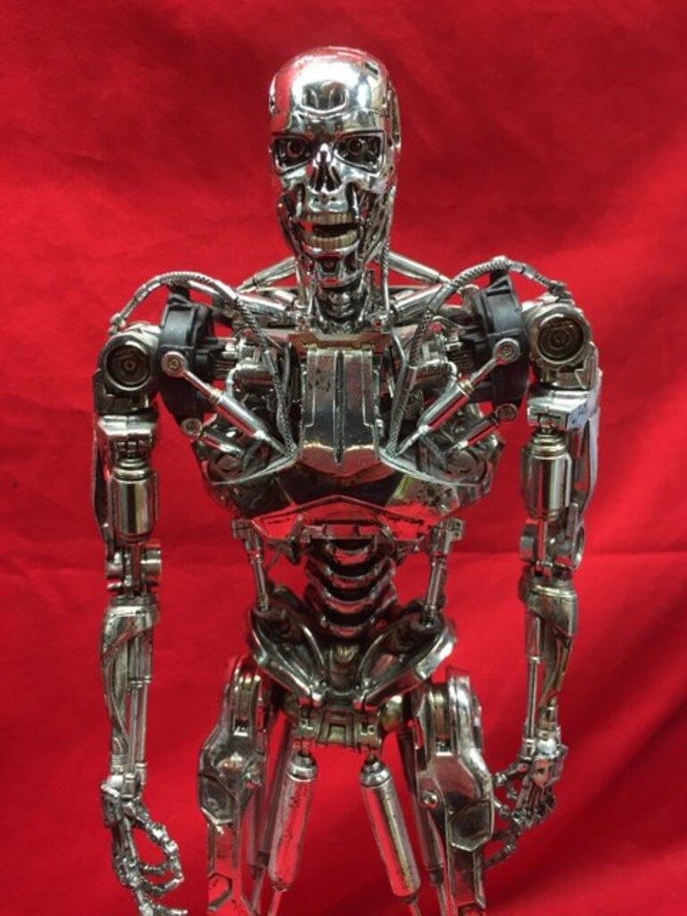 HOTTOYS MOVIE MASTERPIECE ENDOSKELETON MMS352 MMS352 WWW_STEELWINDOWSANDDOORS_COM