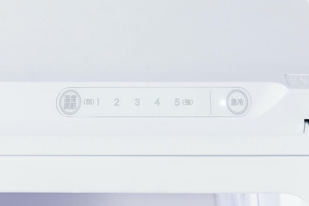 アイリスオーヤマ 冷凍庫 119L 右開き 幅約47.5×奥行約63.5×高さ約110cm 省エネ 節電 静音設計 自動霜取り機能付き インバーター搭載 ホワイト IRIS OHYAMA IUSN-12A-W WWW_KANDAIZUMI_COM