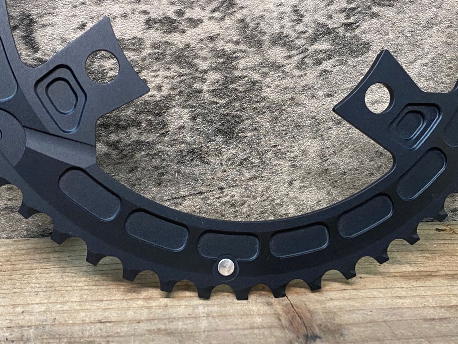 マージーン MAGENE