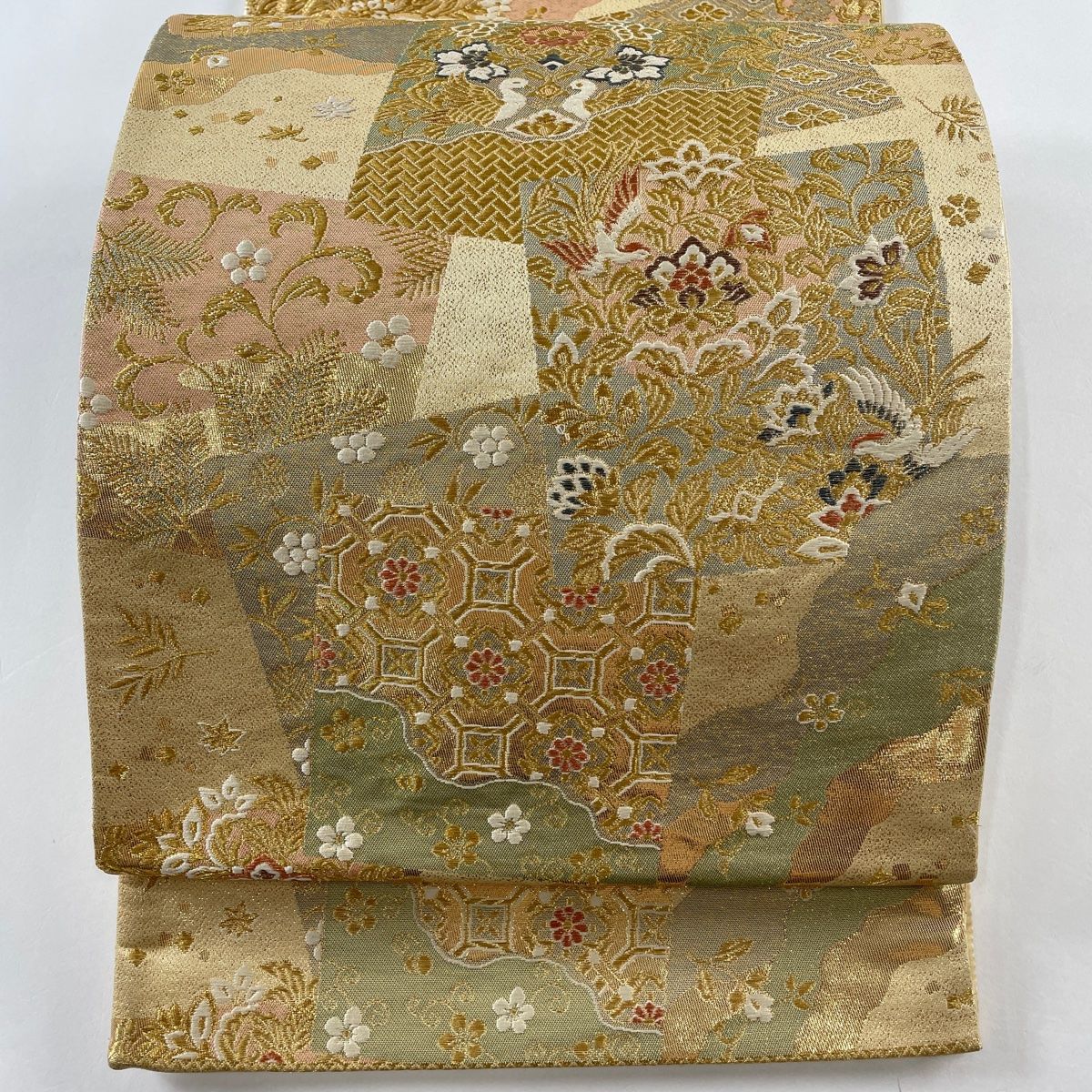 s*引様 美品　綴れ　袋帯　花食鳥　花柄 袋帯 香漂花 短冊寿祥花鳥文 美しい花模様 金糸 フォーマル O-4310