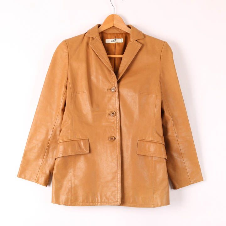 極美品✨23区 牛革 レディース レザージャケット サイズ38 ボタン 極美品✨23区 牛革 レディース レザージャケット サイズ38