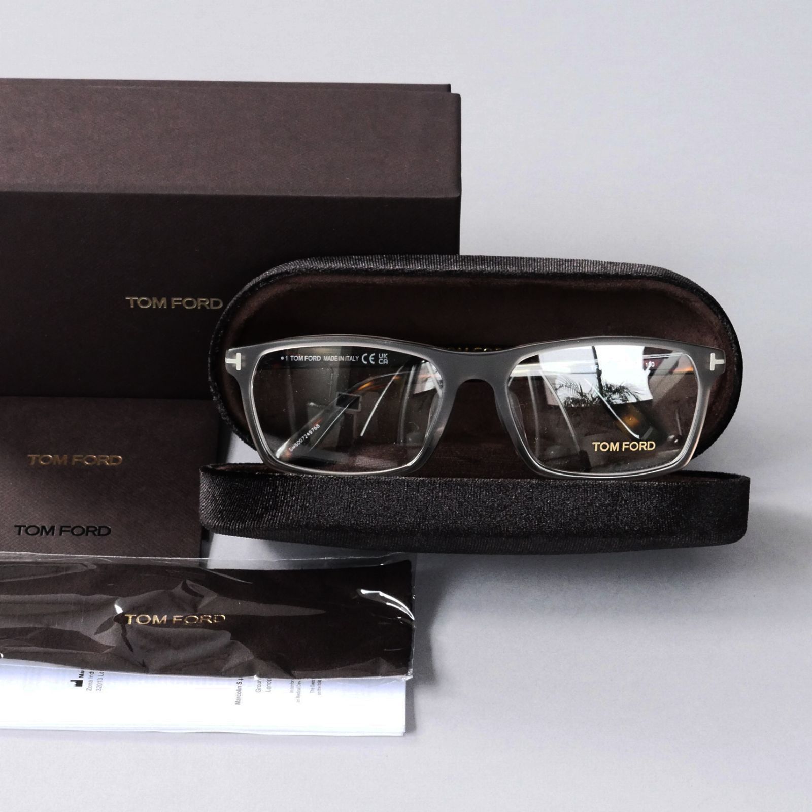 dr437○TOM FORDトムフォード○洗練されたエレガンスアイウェア