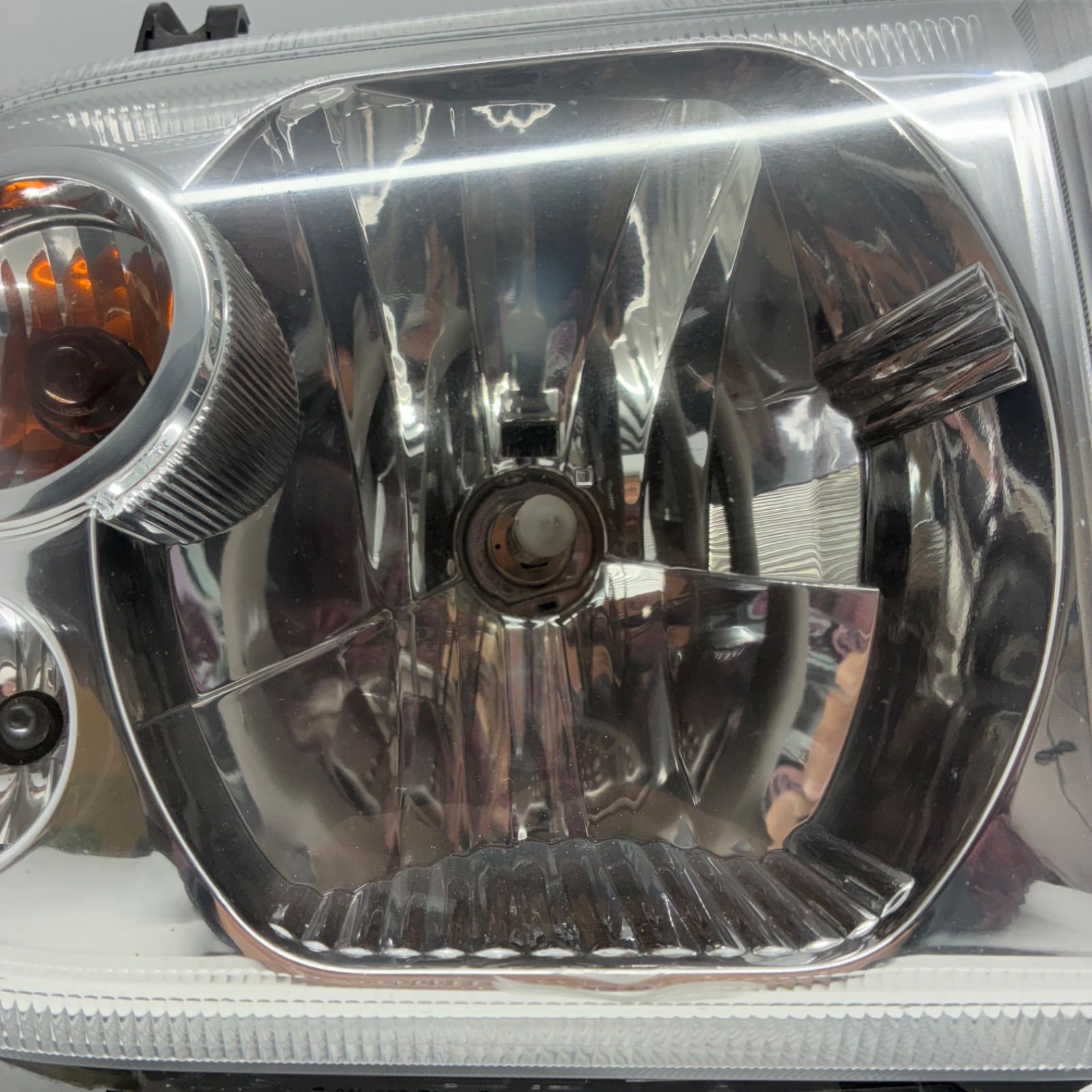 ヘッドライト ランプ