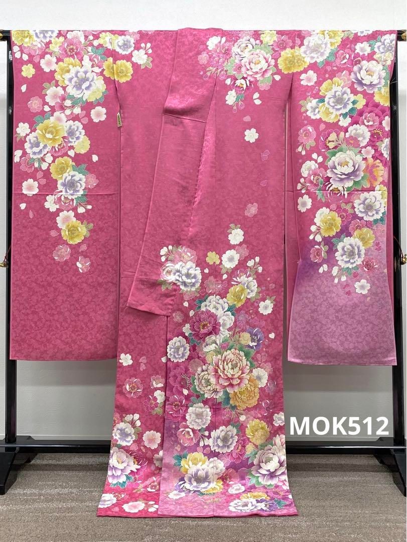 振袖 仮絵羽 吉澤の友禅 金通し 金駒 牡丹 未仕立て品 八掛付き MOK512 振袖 仮絵羽 吉澤の友禅 金通し 金駒 金彩 牡丹 正絹 未仕立て品 八掛