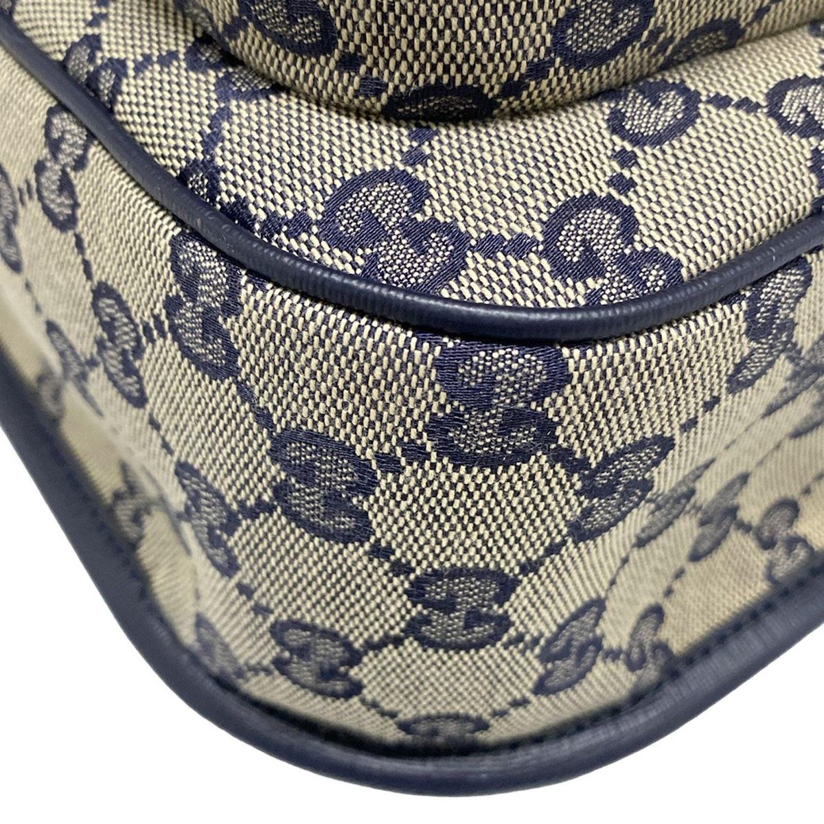 793823 ベージュ×ダークネイビー×レッド