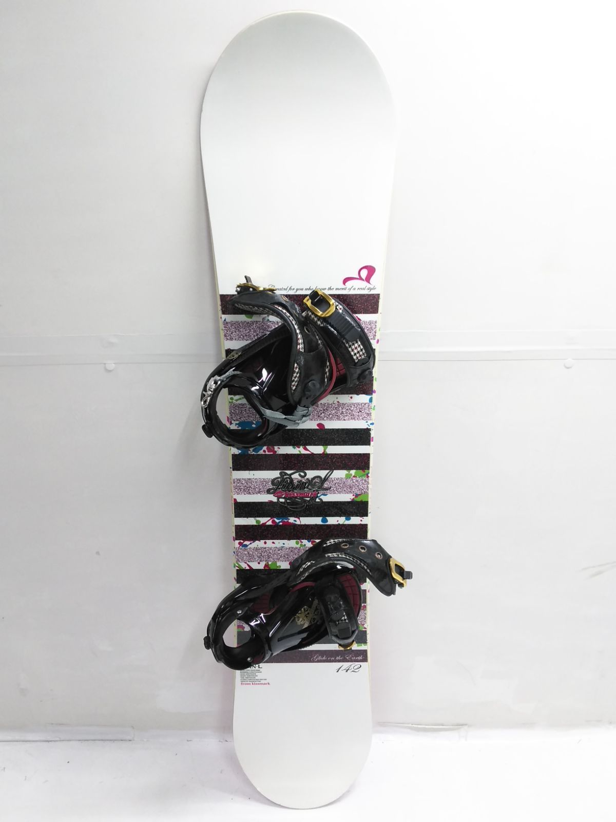 Kissmark キスマークスノーボード　ビンディング ブーツ　３点セット kissmark キスマーク CITYCORAL TEAM ＆ CAUSE BK ジェネラスT BKRD 板