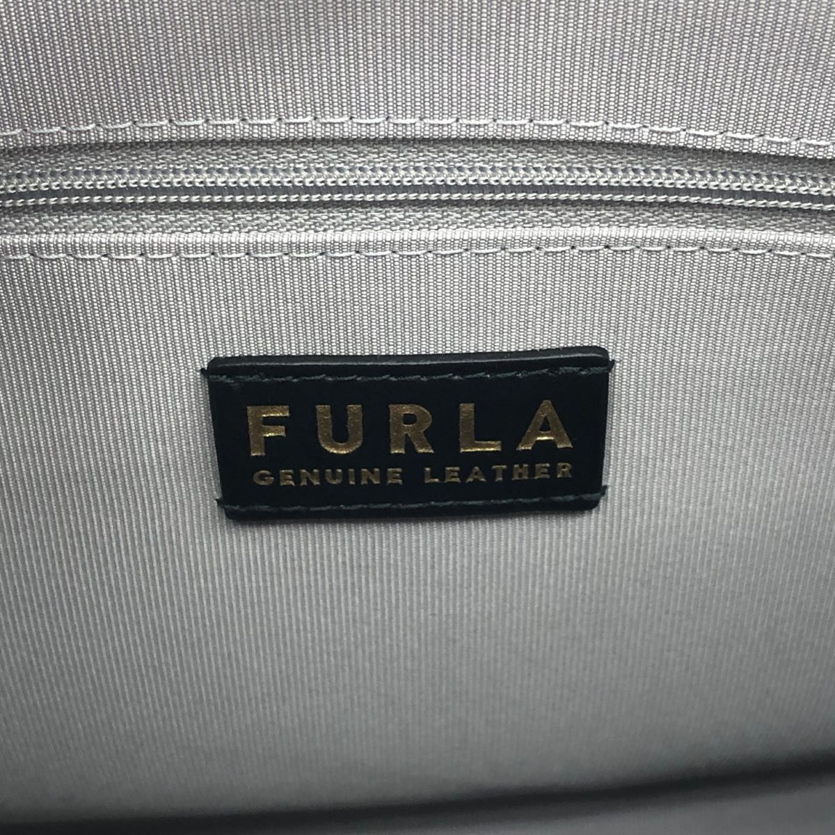 レディース FURLA フルラ ハンドバッグ レザー/エンボスロゴ 