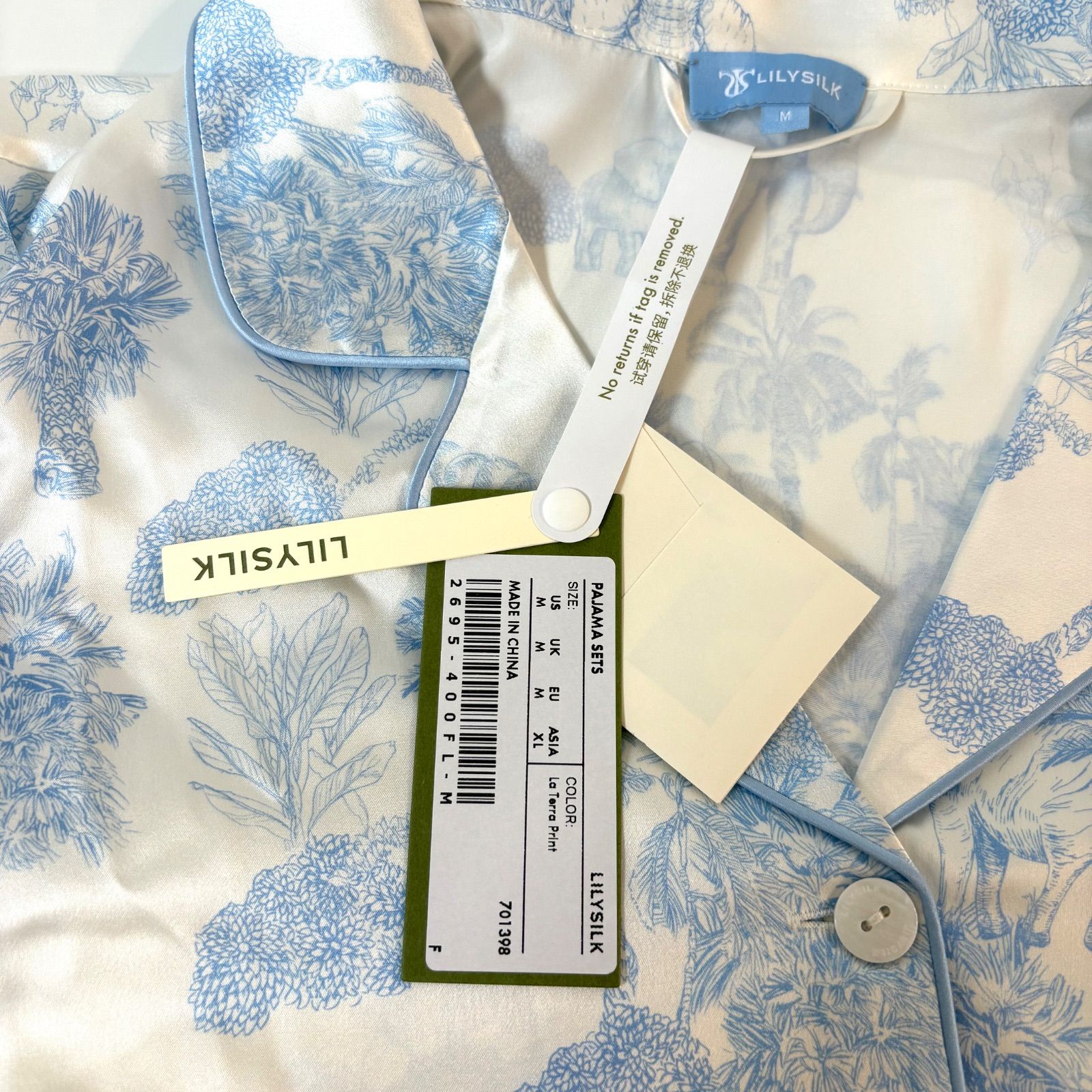 ◼️LILY SILK◼️ 新品タグ付き✨ ラ テラ・プリントシリーズ 長袖長