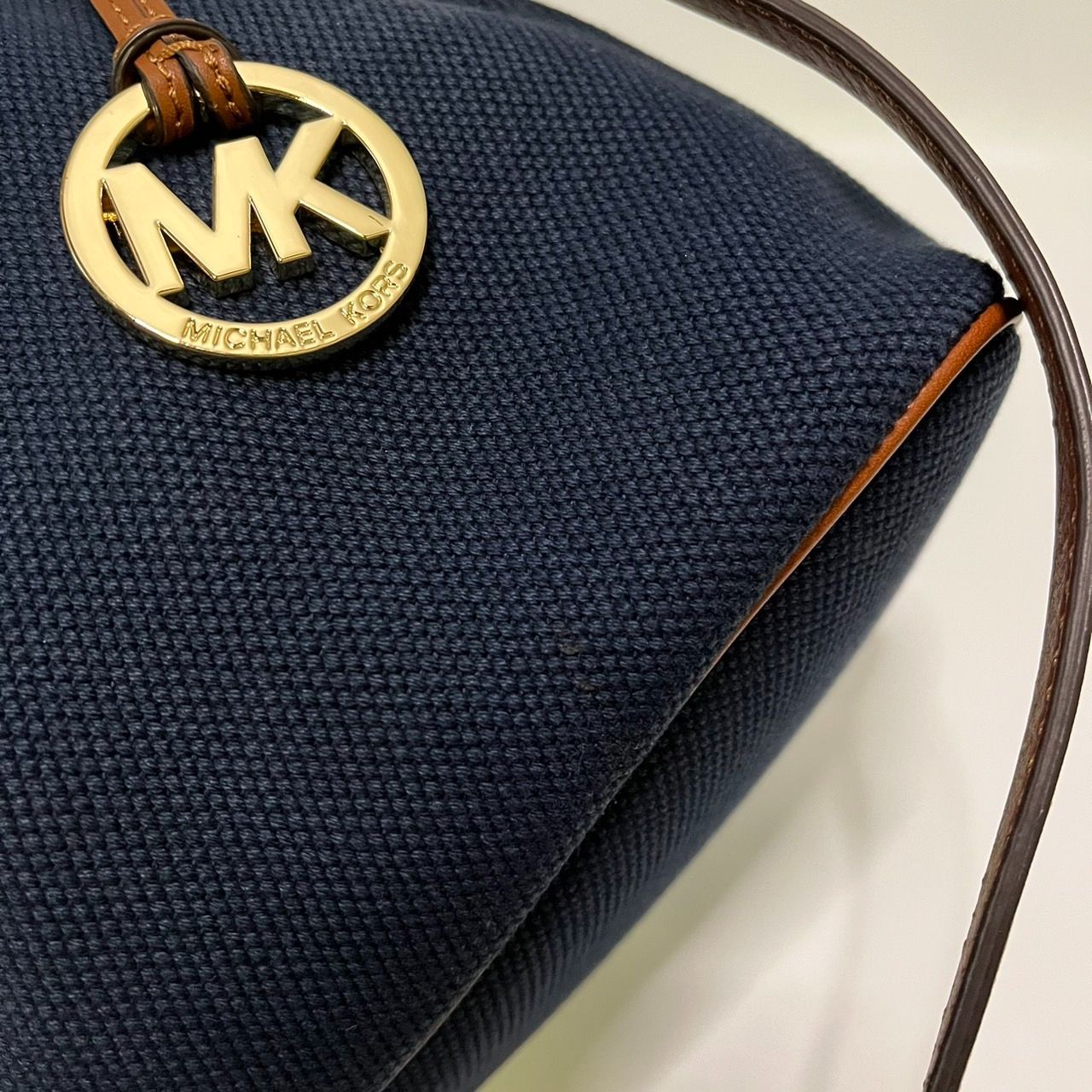 極美品】MichaelKors マイケルコース 巾着ショルダーバッグ