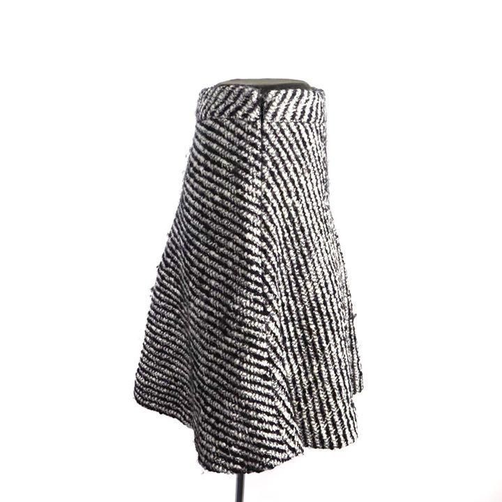 MONCLER モンクレール スカート GONNA 編みこみ 羊毛 38サイズ - メルカリ