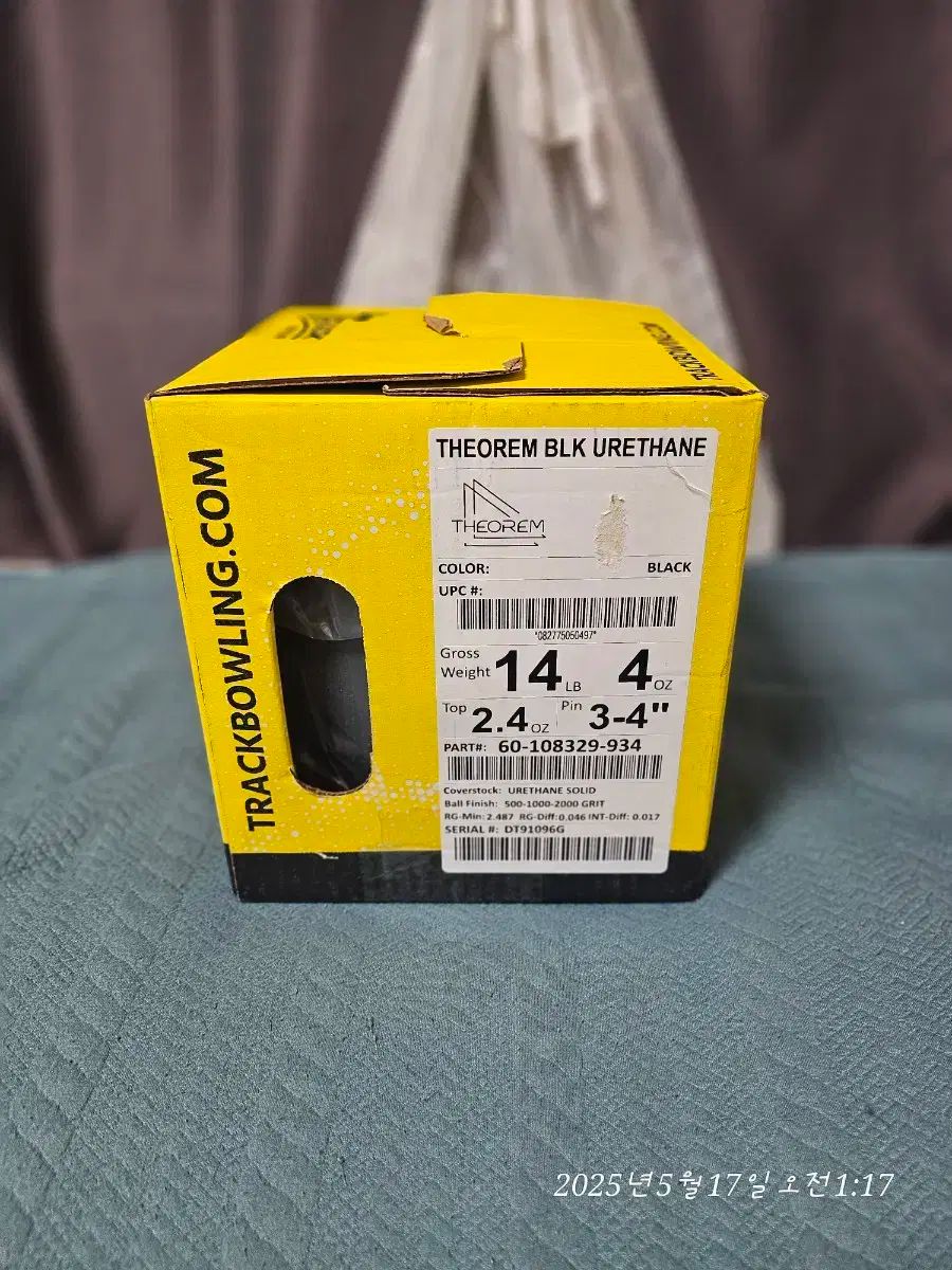 トラック 定理論 ブラック ウレタン 14p ボウリングボール プレイボール 販売