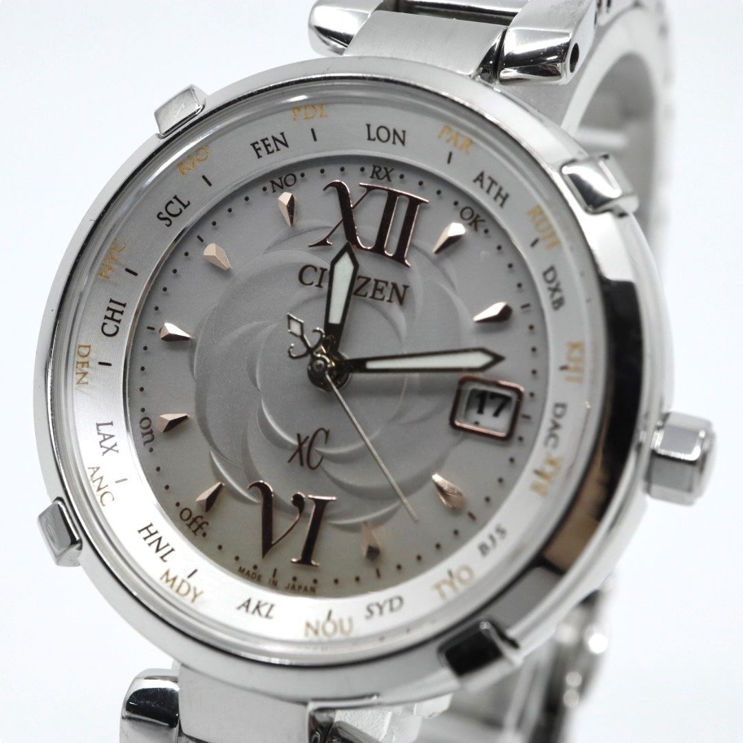 稼働品 シチズン クロスシー 腕時計 H240-T020097 エコドライブ 電波ソーラー ワールドタイム レディース デイト シルバー アナログ ビジネス エレガント デュラテクト クリーニング済み G4