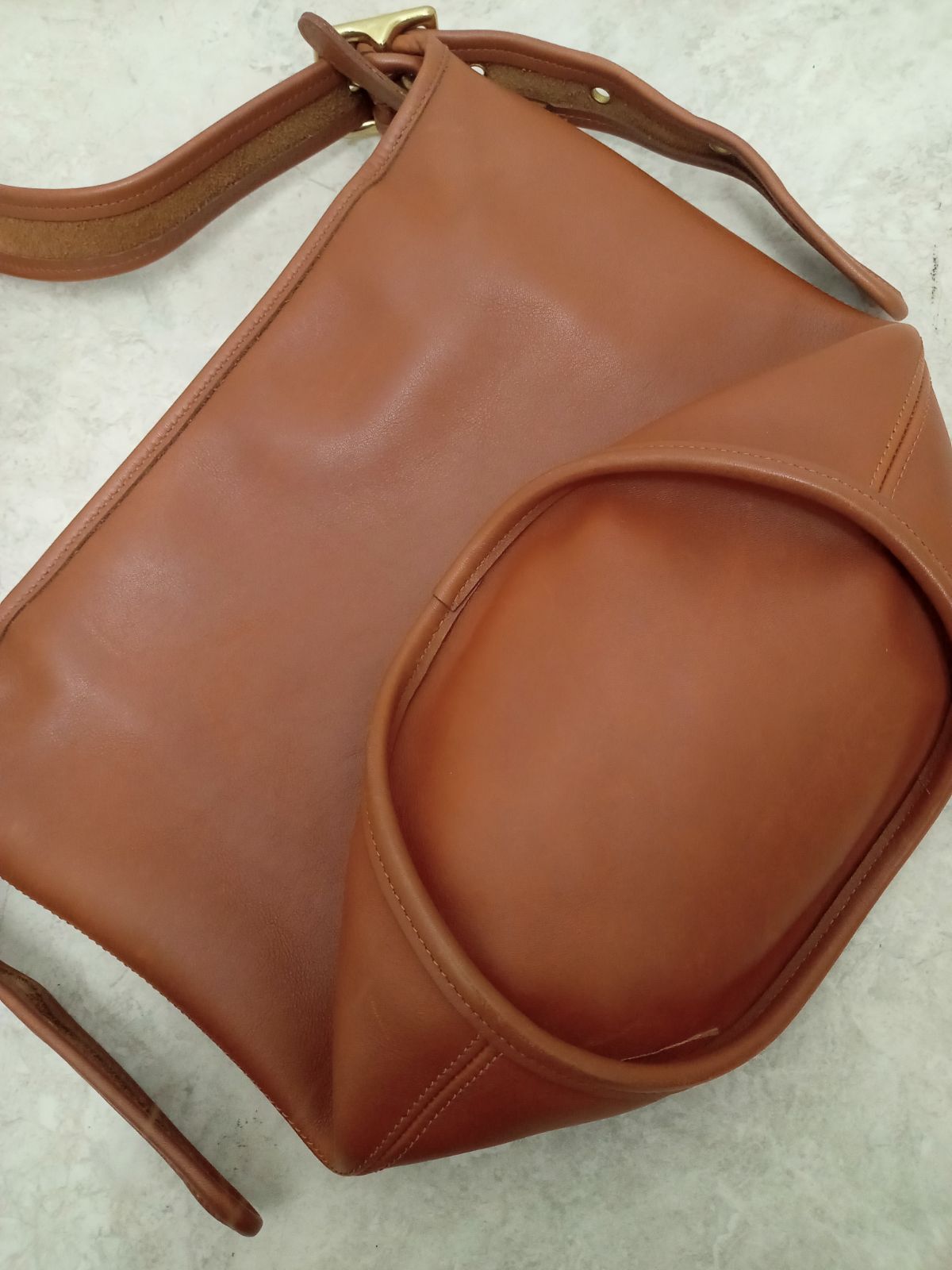 コーチ ショルダーバッグ レザー バッグ COACH オールドコーチ
