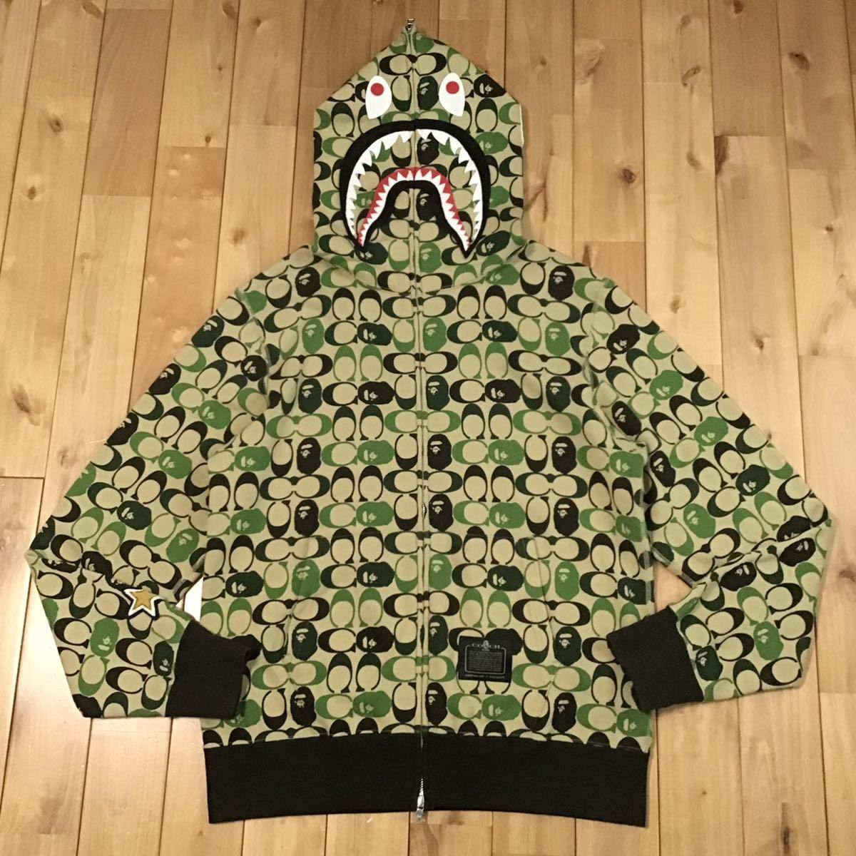 COACH × BAPE シャーク パーカー Lサイズ shark full zip hoodie a COACH × BAPE シャーク パーカー Lサイズ shark full zip hoodie a