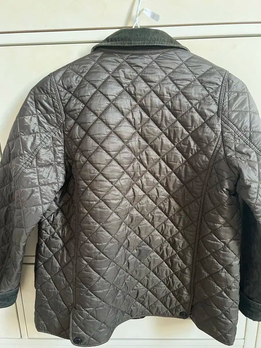 バーバリーキッズ キルティング