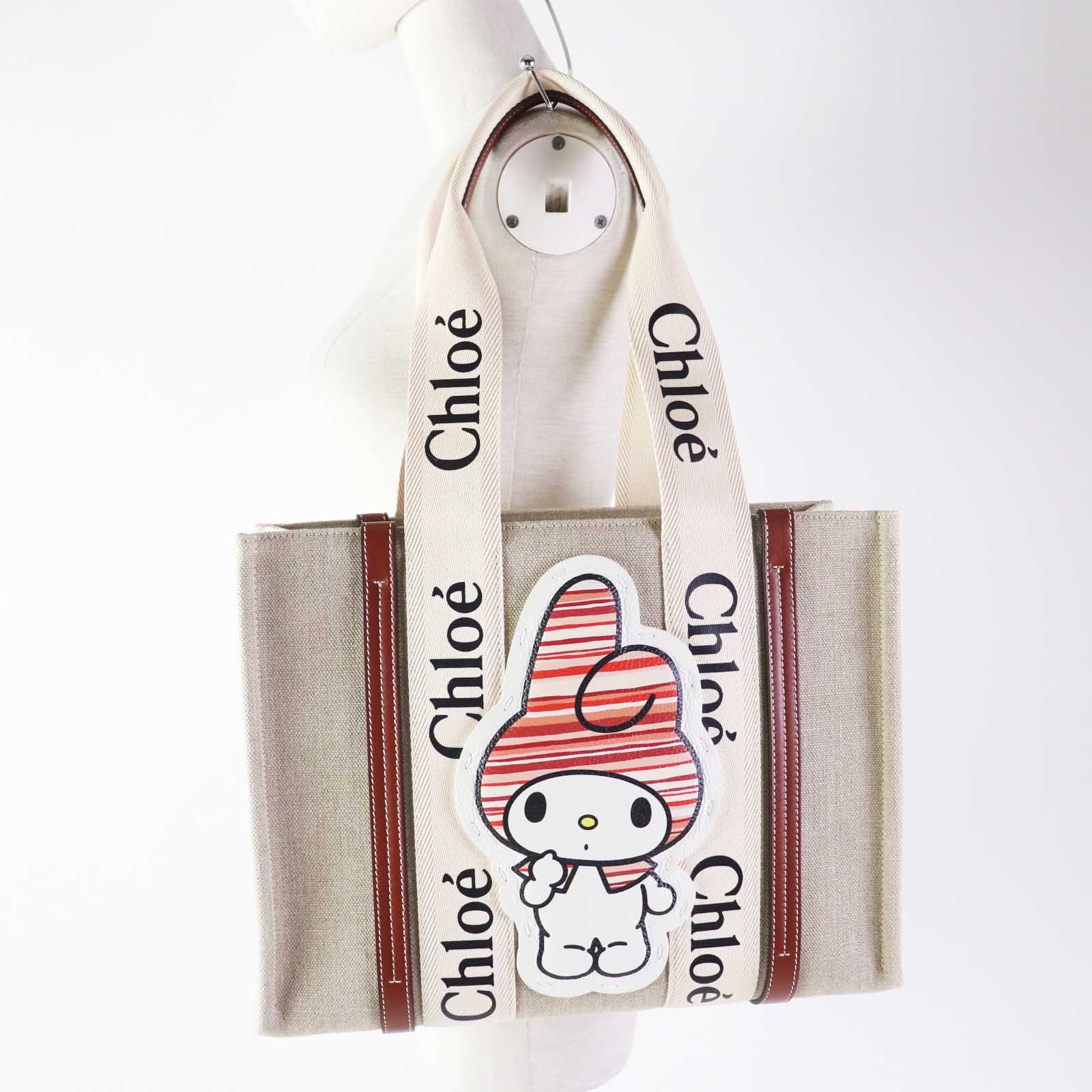 極美品◎Chloe クロエ サンリオ CHC23SS383J7369A WOODY TOTEBAGS ウッディ ミディアム マイメロディ トートバッグ  ベージュ キャメル 保存袋付き イタリア製 正規品 レディース - メルカリ