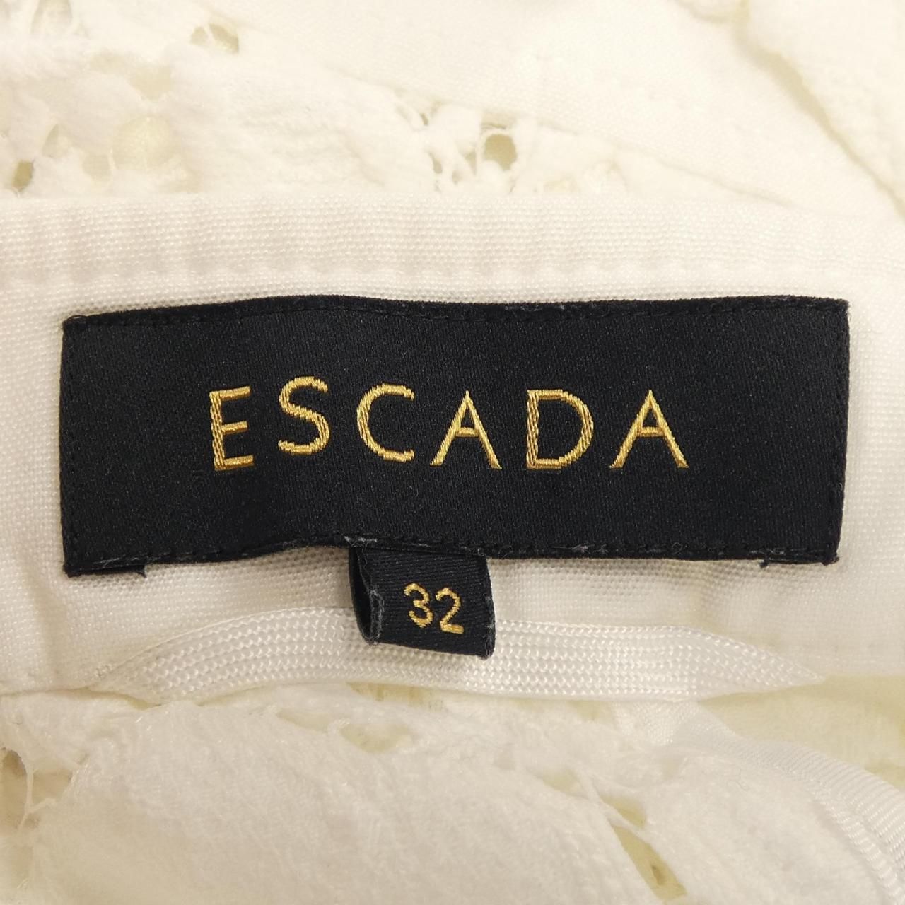 【国内発送】ESCADA エスカーダ ジャケット ダブルボタン エスカーダ ESCADA ジャケット - メルカリ
