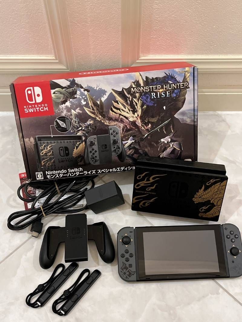 美品 Nintendo Switch モンスターハンターライズ スペシャル