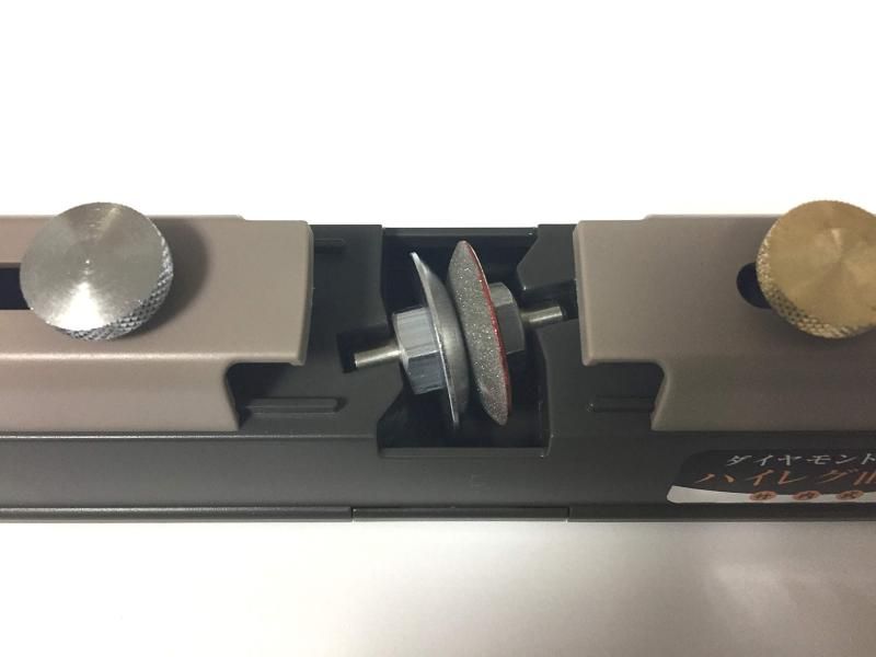 業務用包丁研ぎ器 ダイヤモンドハイレグ曲線砥石