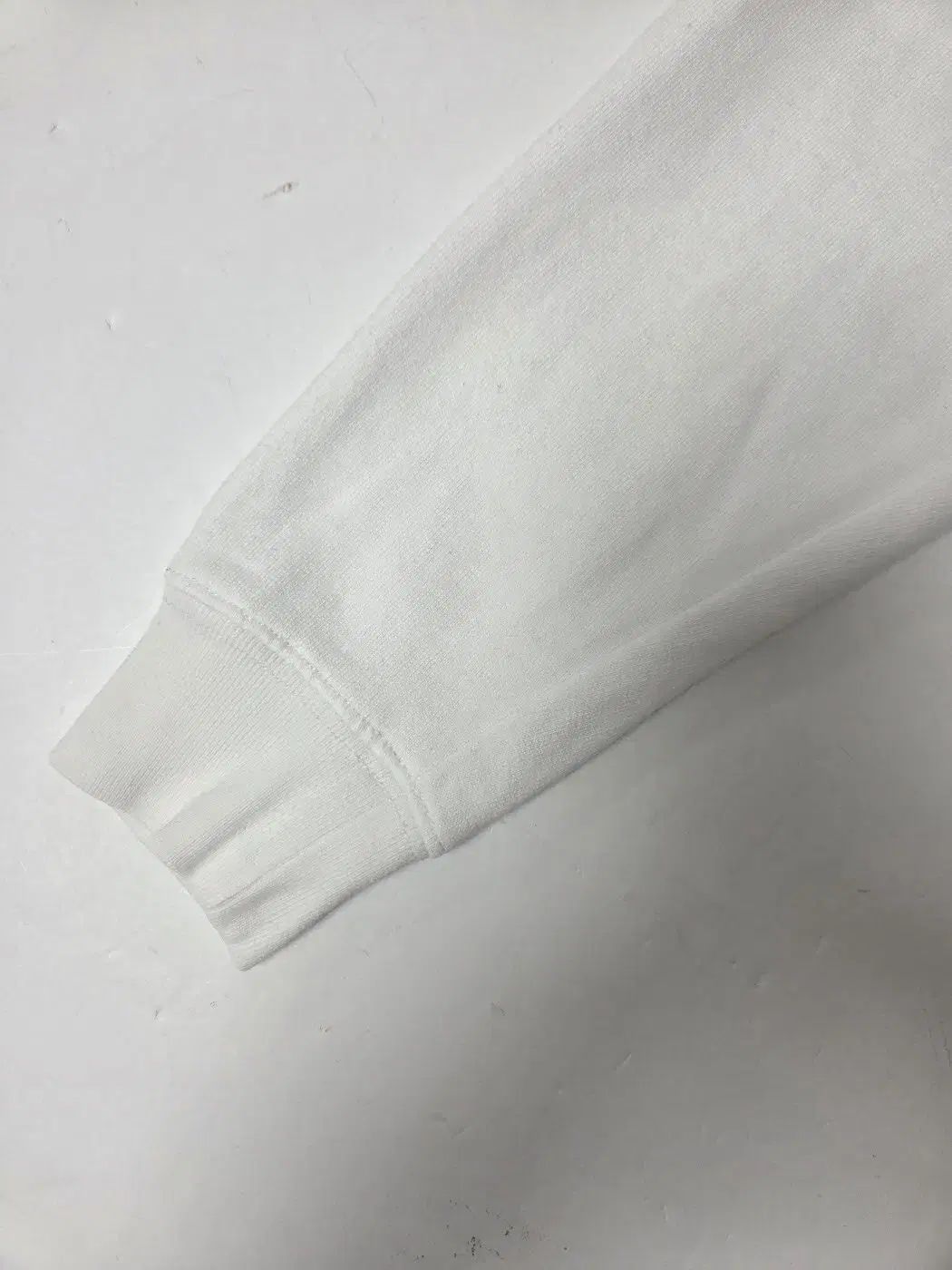 ロゴ トレーナー