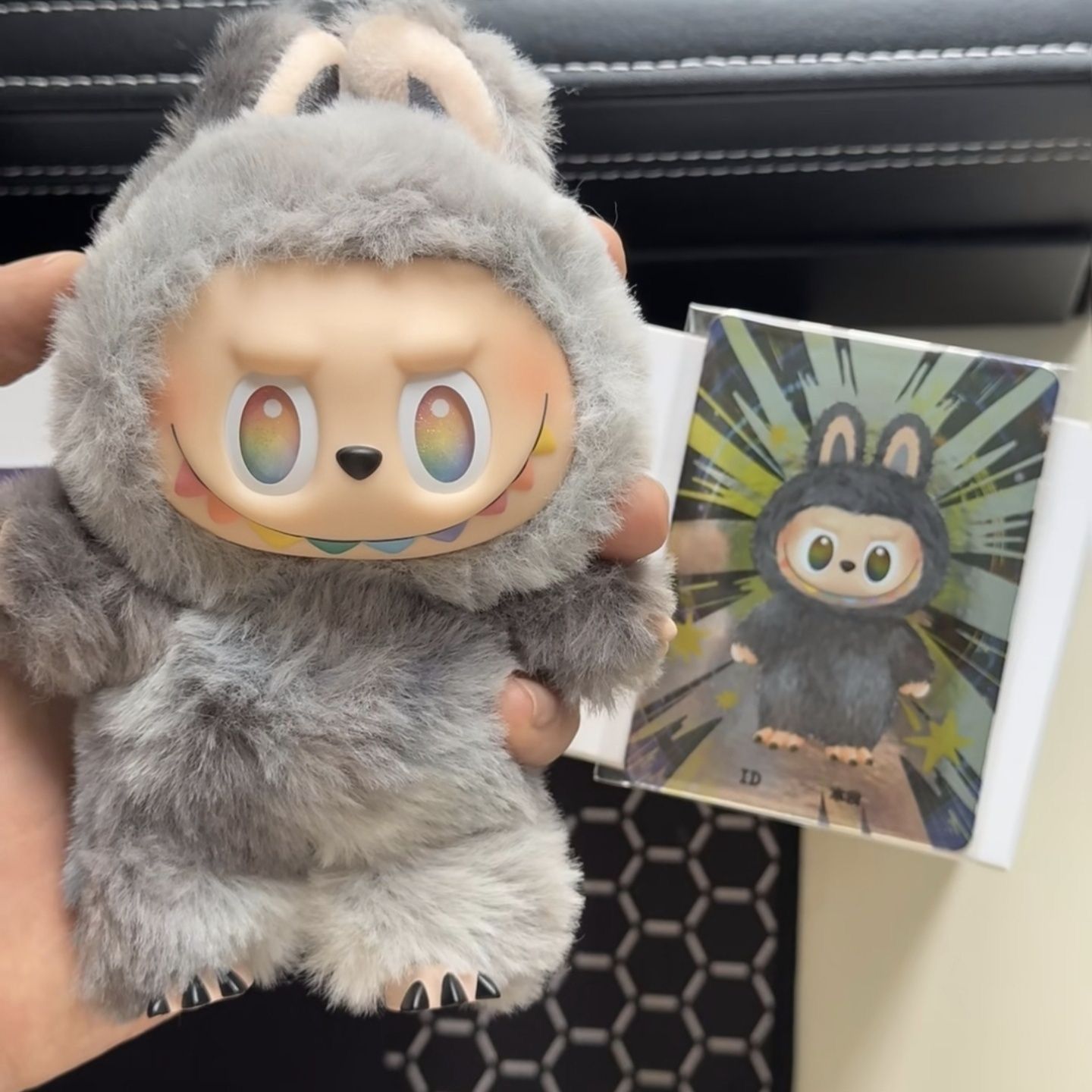 THE MONSTERS Big into Energy シリーズ ぬいぐるみペンダント