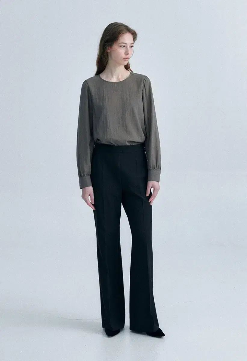 ORE オア Emma Slacks エマ スラックス 黒