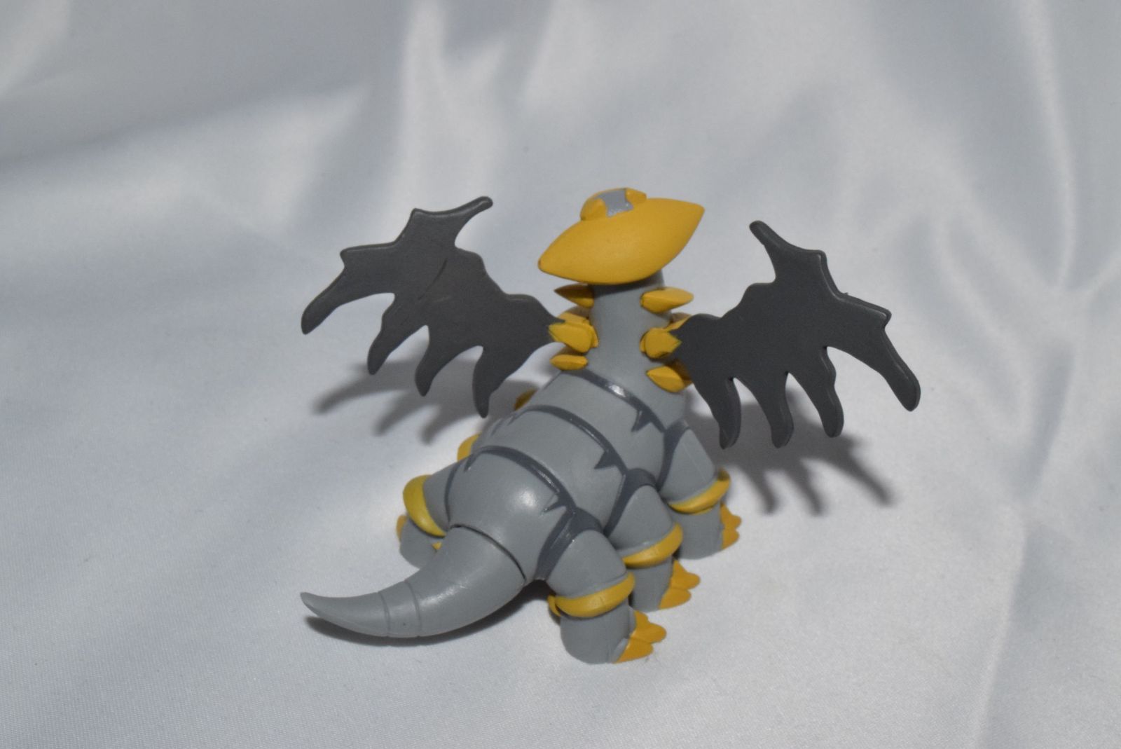 ギラティナ　フィギュア ギラティナ フィギュア ポケモン ポケットモンスター - メルカリ