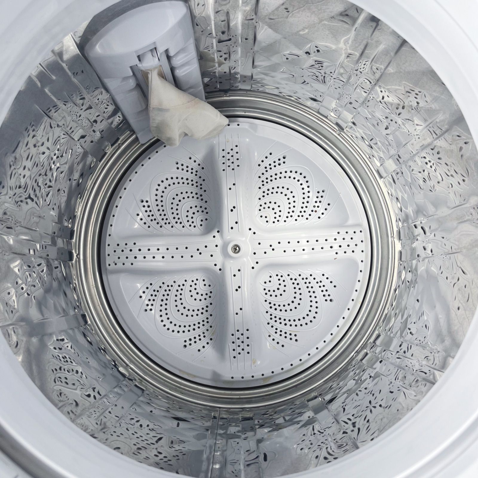 152取付無料！完動品！SHARP熱乾燥搭載スタイリッシュゴールド11kg洗濯機 152取付無料！完動品！SHARP熱乾燥搭載スタイリッシュゴールド