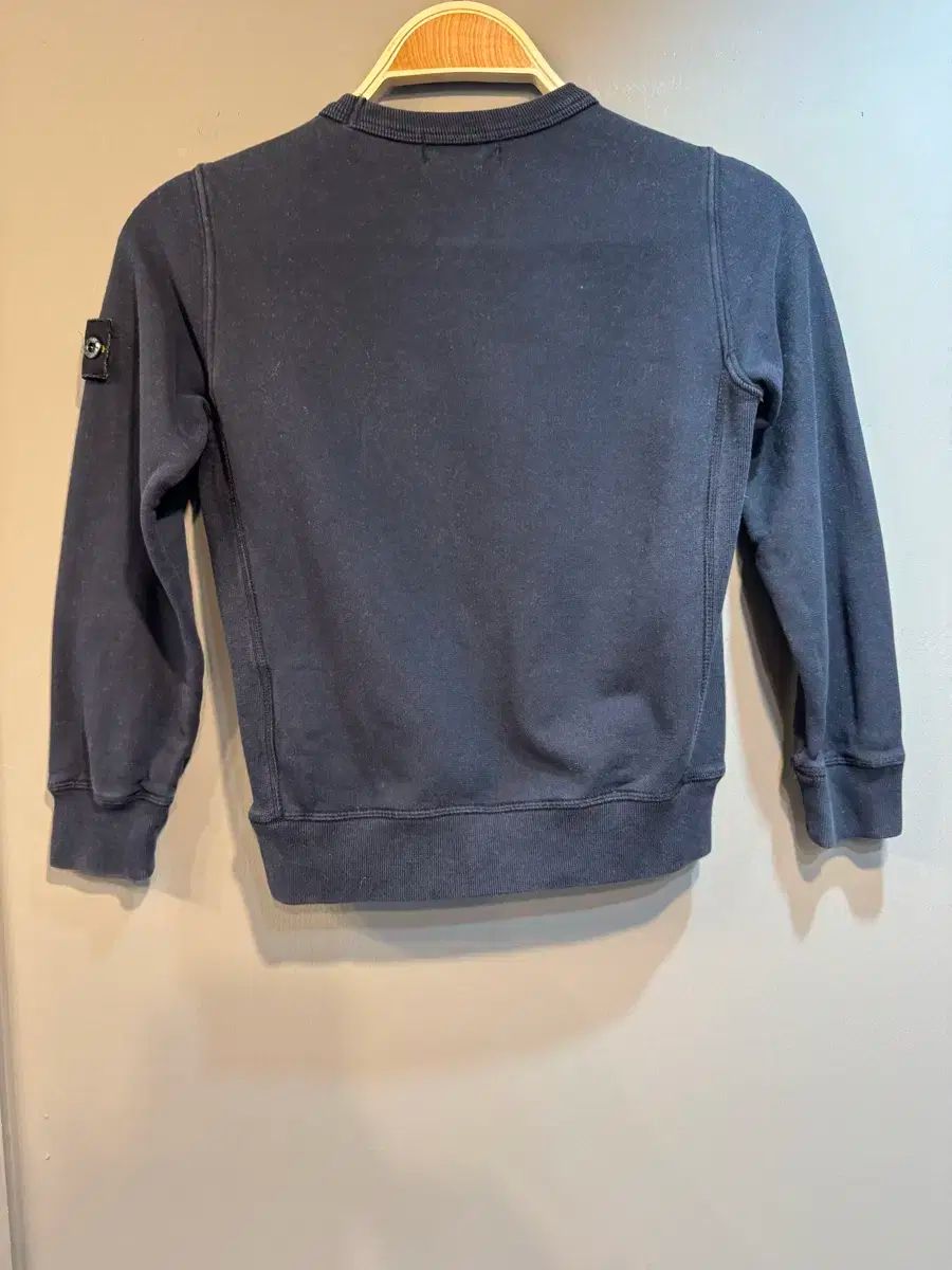 ストーンアイランド