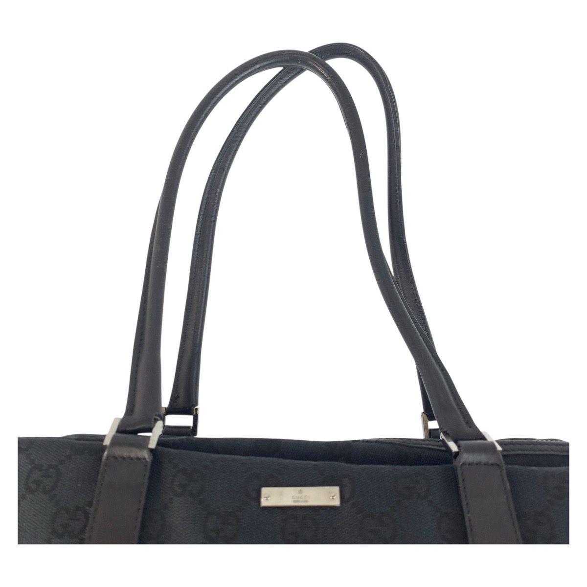 美品 GUCCI グッチ ブラック 黒 シルバー金具 GGキャンバス
