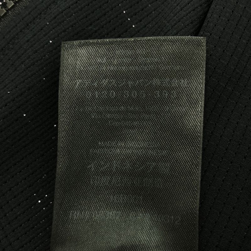 Y-3