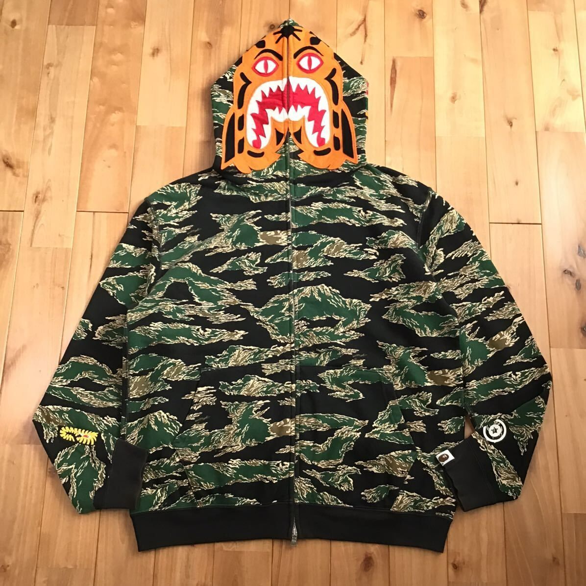 タイガー パーカー Mサイズ Tiger camo Tiger full zip hoodie a