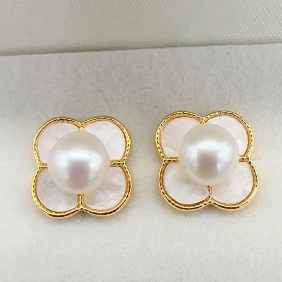 綺麗！天然本真珠ピアス 5.8mm カメリアデザインパールピアス k18 