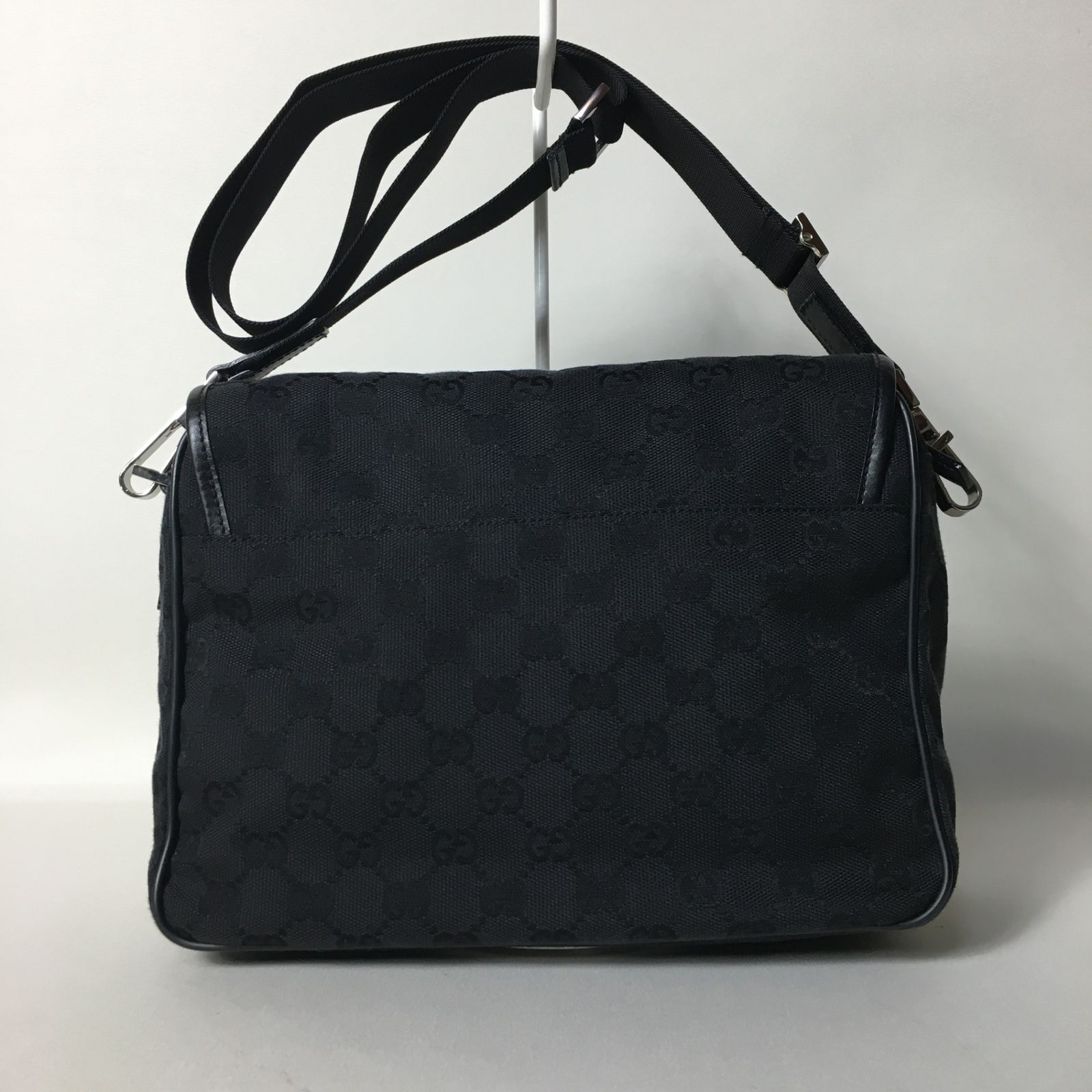 2505-321｜美品｜グッチ GGキャンバス ショルダーバッグ ブラック 2505-321｜美品｜グッチ GGキャンバス ショルダーバッグ