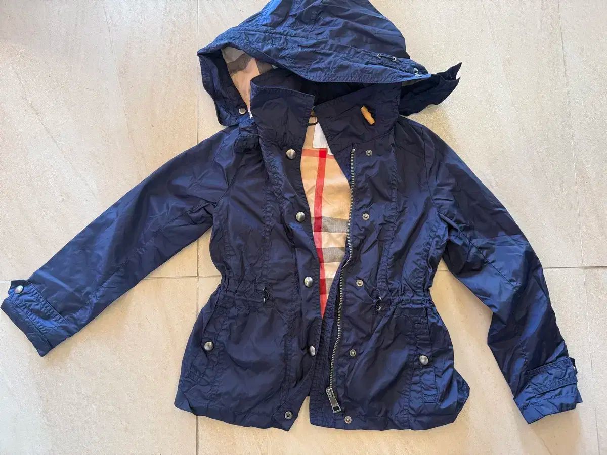 バーバリー レディース ラム ウィンドブレーカー ジャケット|サイズ 8歳