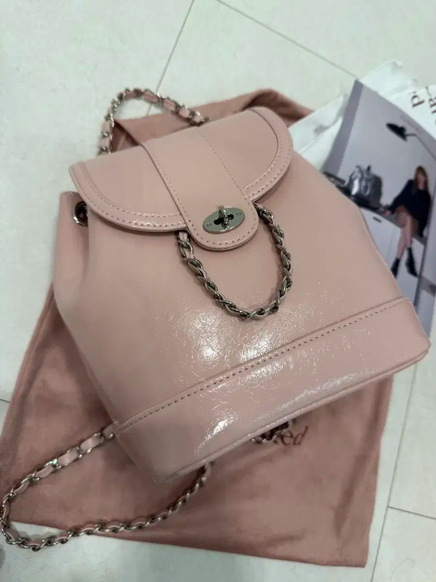 ☆送料・関税込☆Cardinal Red★Hawoo-A Bag★Pink★ Cardinal Red(カーディナルレッド) Hawoo-A Bag ミュートピンク