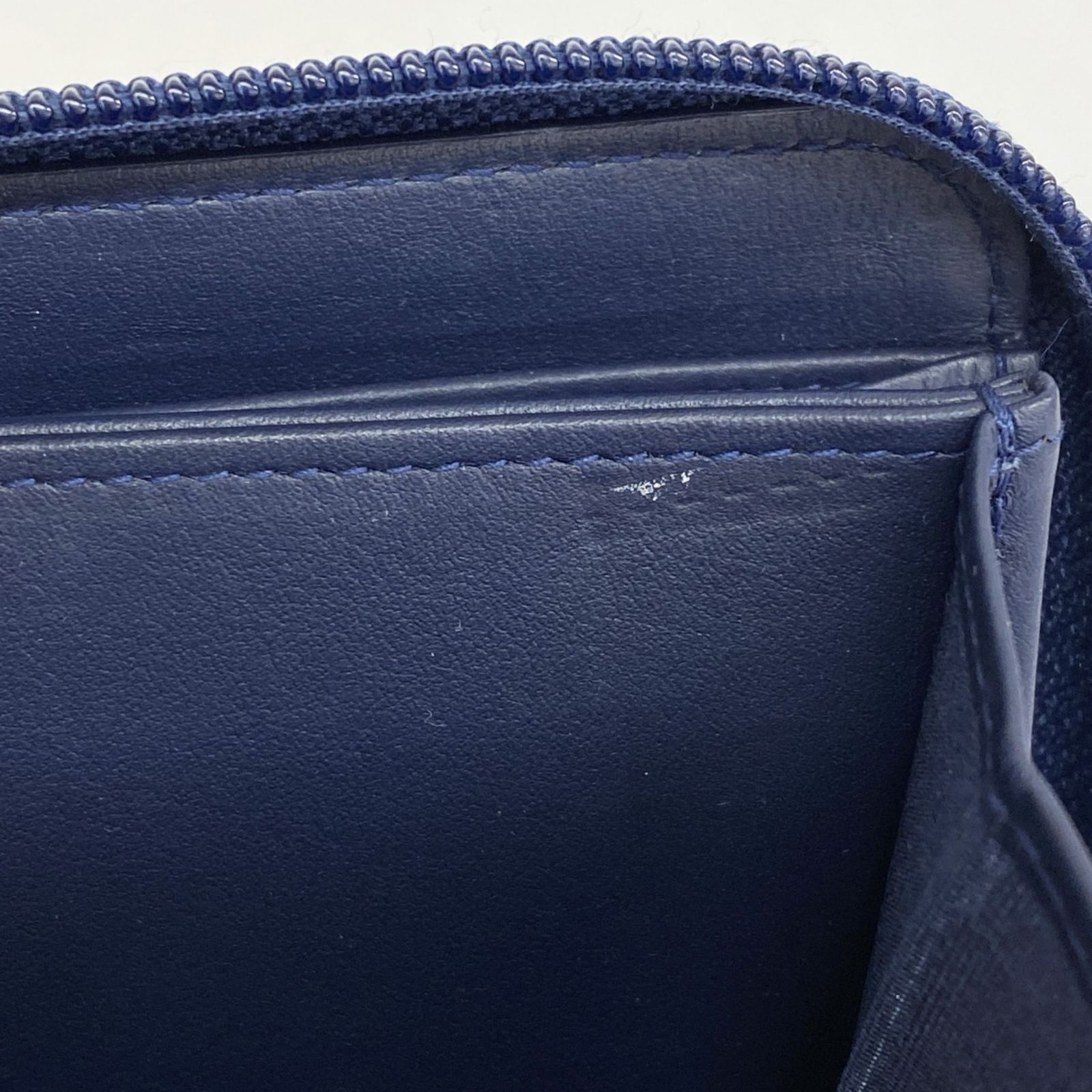 CHANEL　シャネル　ボーイシャネル　ラムスキン　ネイビー　長財布 シャネル(Chanel) シャネル 長財布 ボーイシャネル ラムスキン