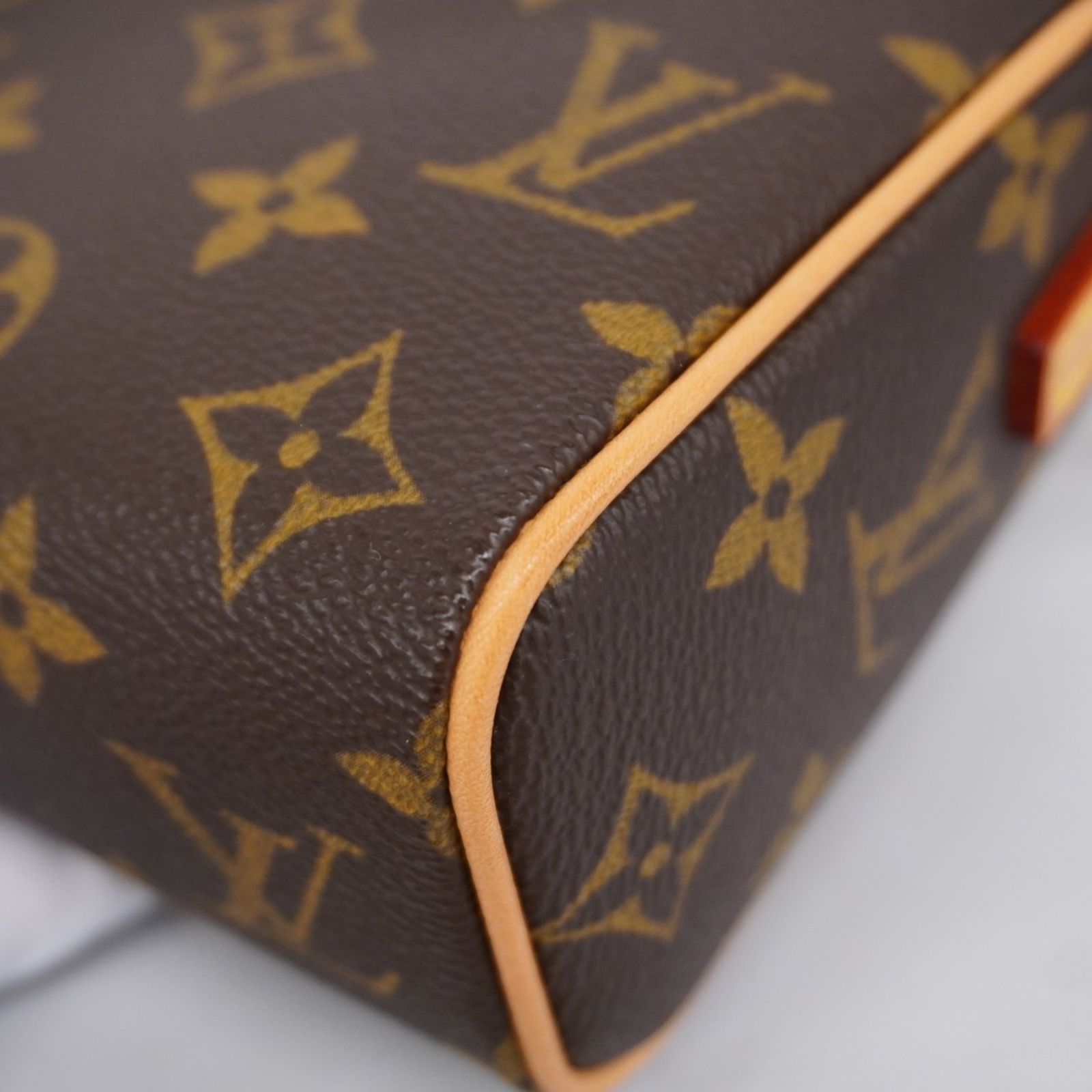 ルイ・ヴィトン(Louis Vuitton) ルイ・ヴィトン ハンドバッグ モノグラム レシタル M51900 ブラウンレディース - メルカリ