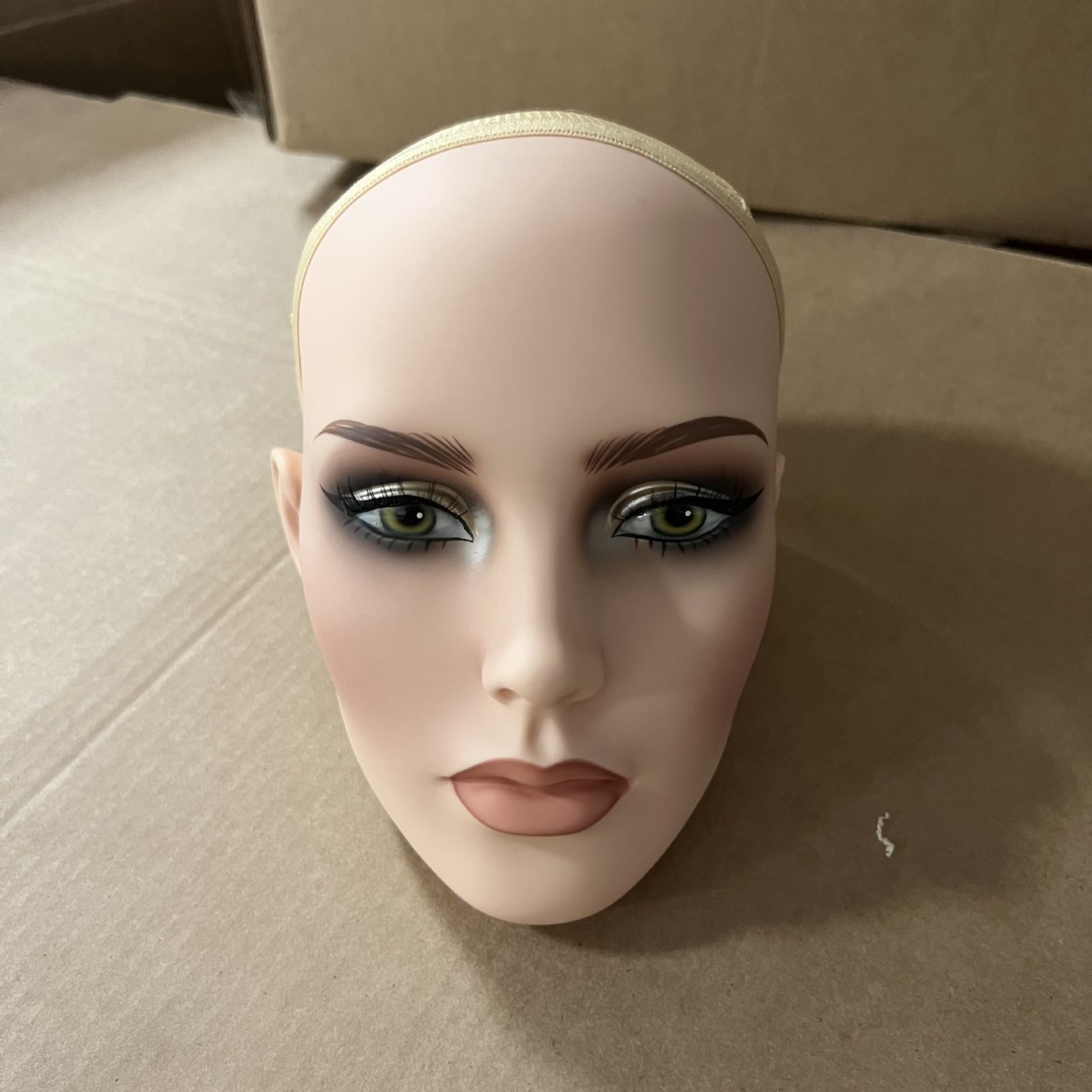 頭部 ウィッグスタンド