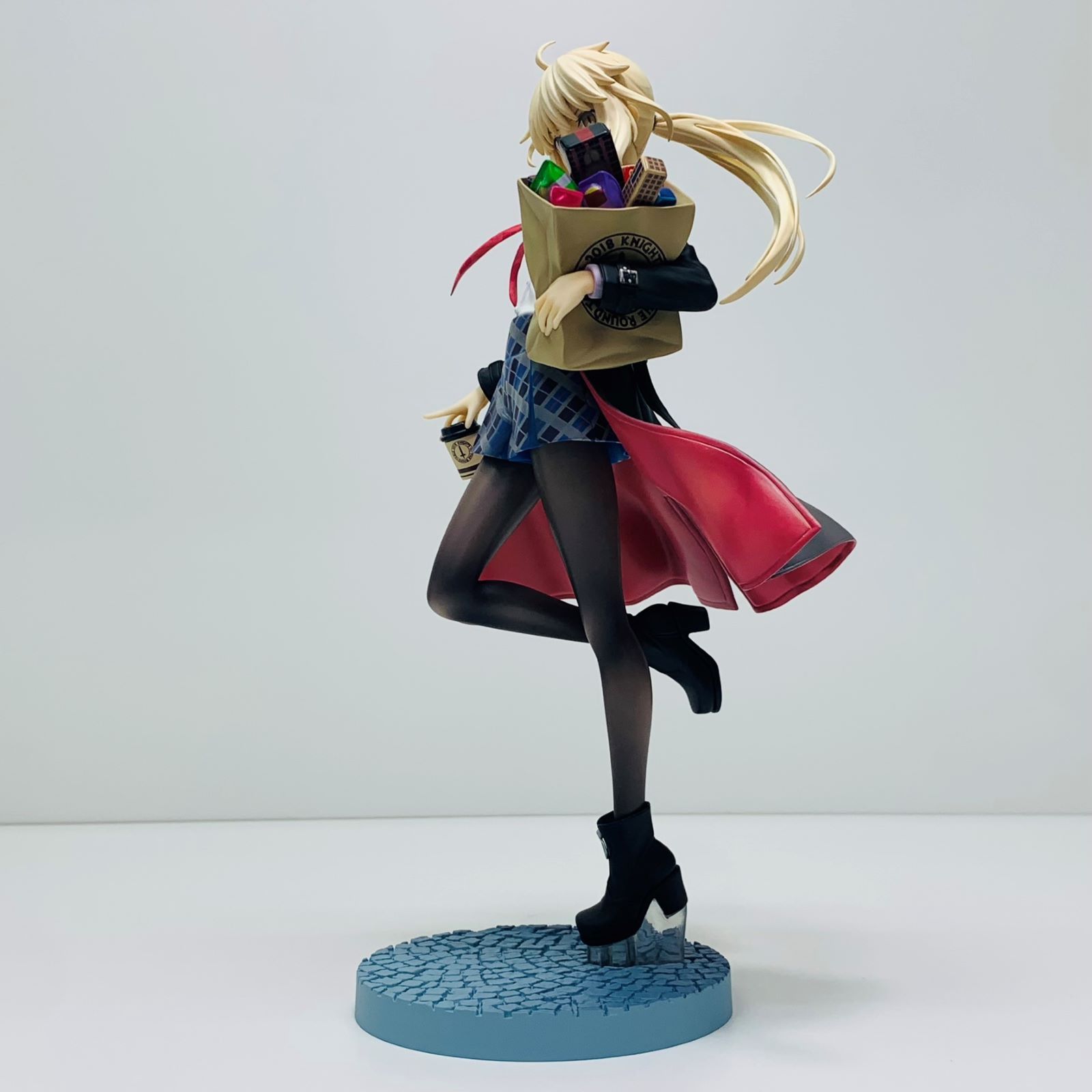 飾磨店】 中古 フィギュア Fate/Grand Order セイバー/アルトリア 