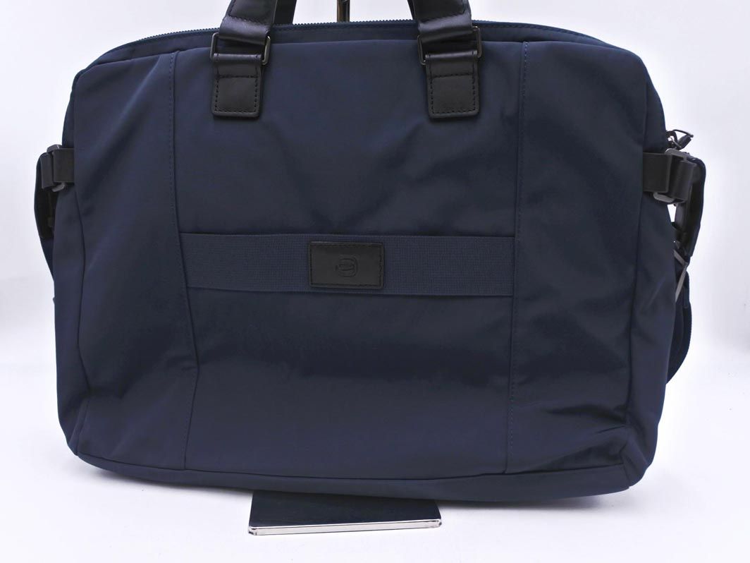 ピクアドロ2WAYビジネスバッグメンズビジネスバック青レザーブリーフケース書類鞄 Amazon.co.jp: [PIQUADRO] ピクアドロ レザー・ポートフォリオ