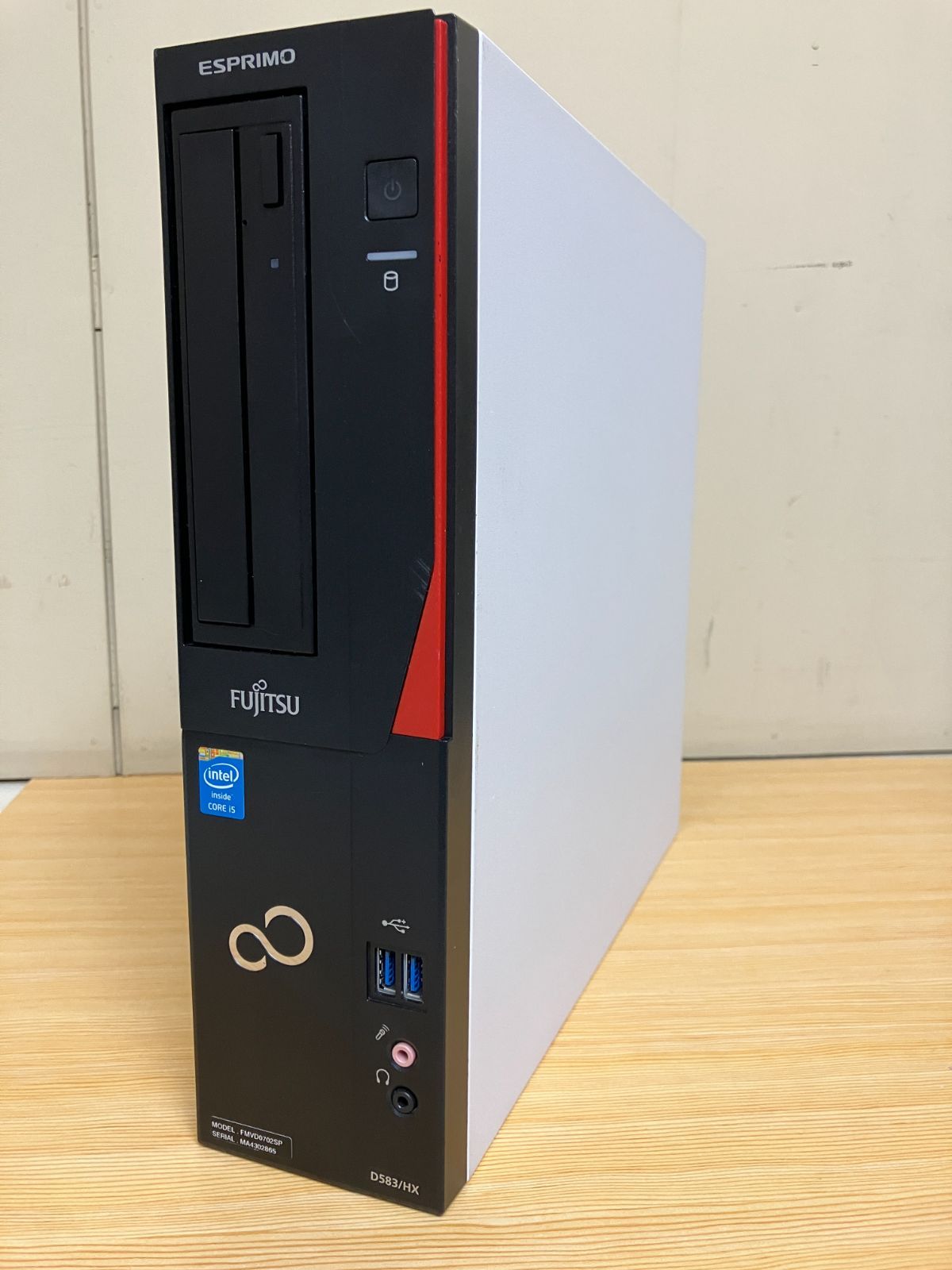 品名【ジャンク品】FUJITSUデスクトップパソコンESPRIMO D583/HX（FMVD0702SP）