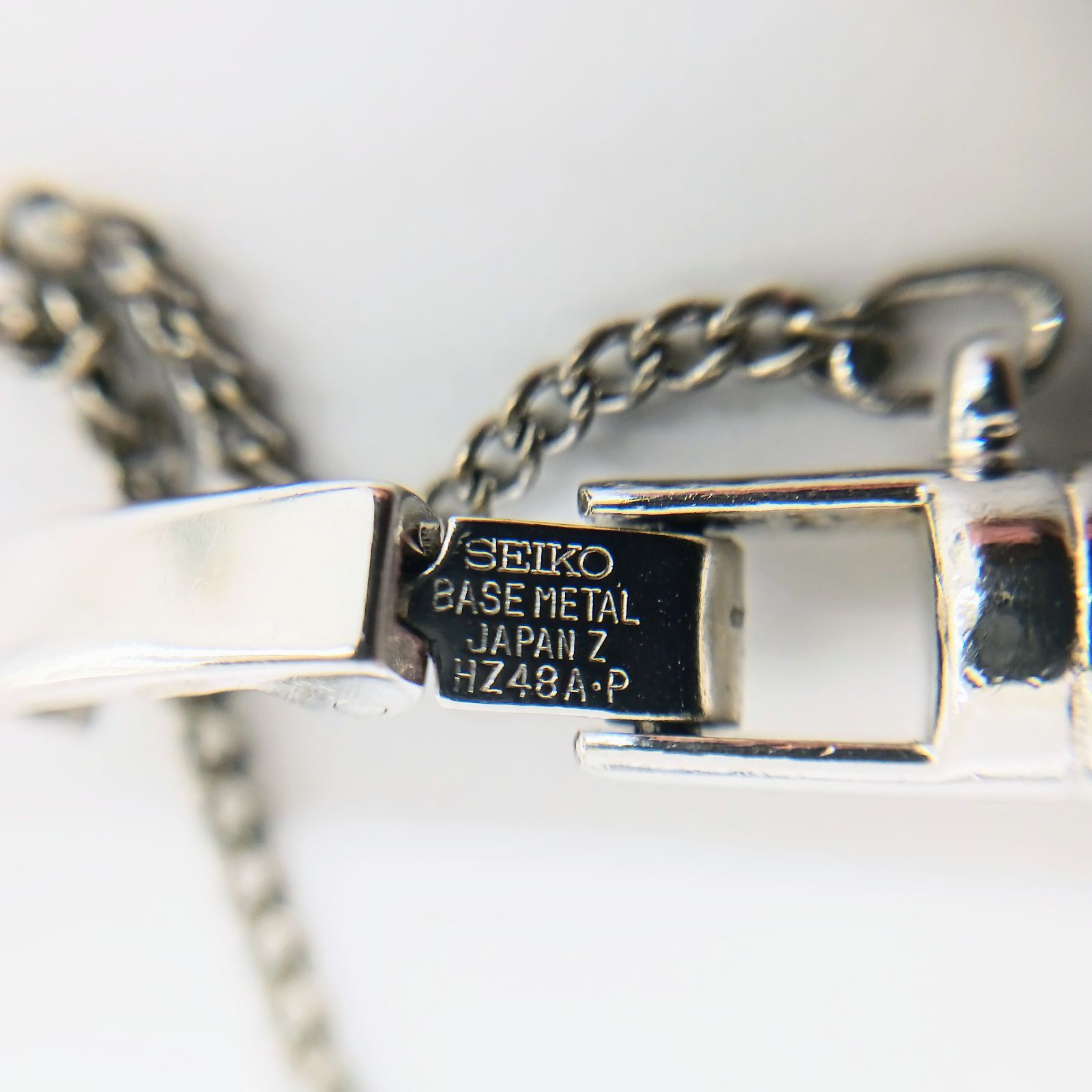 SEIKO セイコー 1E20-0690 エクセリーヌ SS シェル文字盤 クオーツ