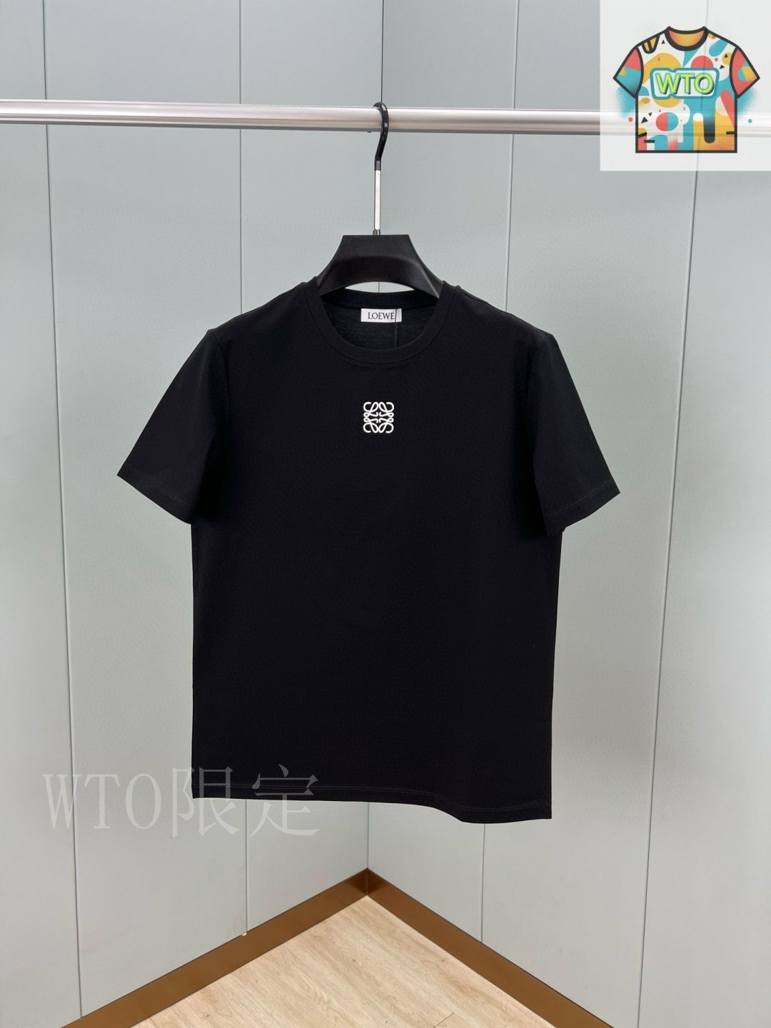 今日 Loewe Anagram 立体シリコンロゴ Tee