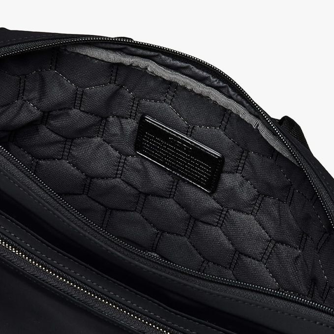 新品 e) TUMI トゥミ HARRISON 「マナー」ラージ・スリング 06602031D 